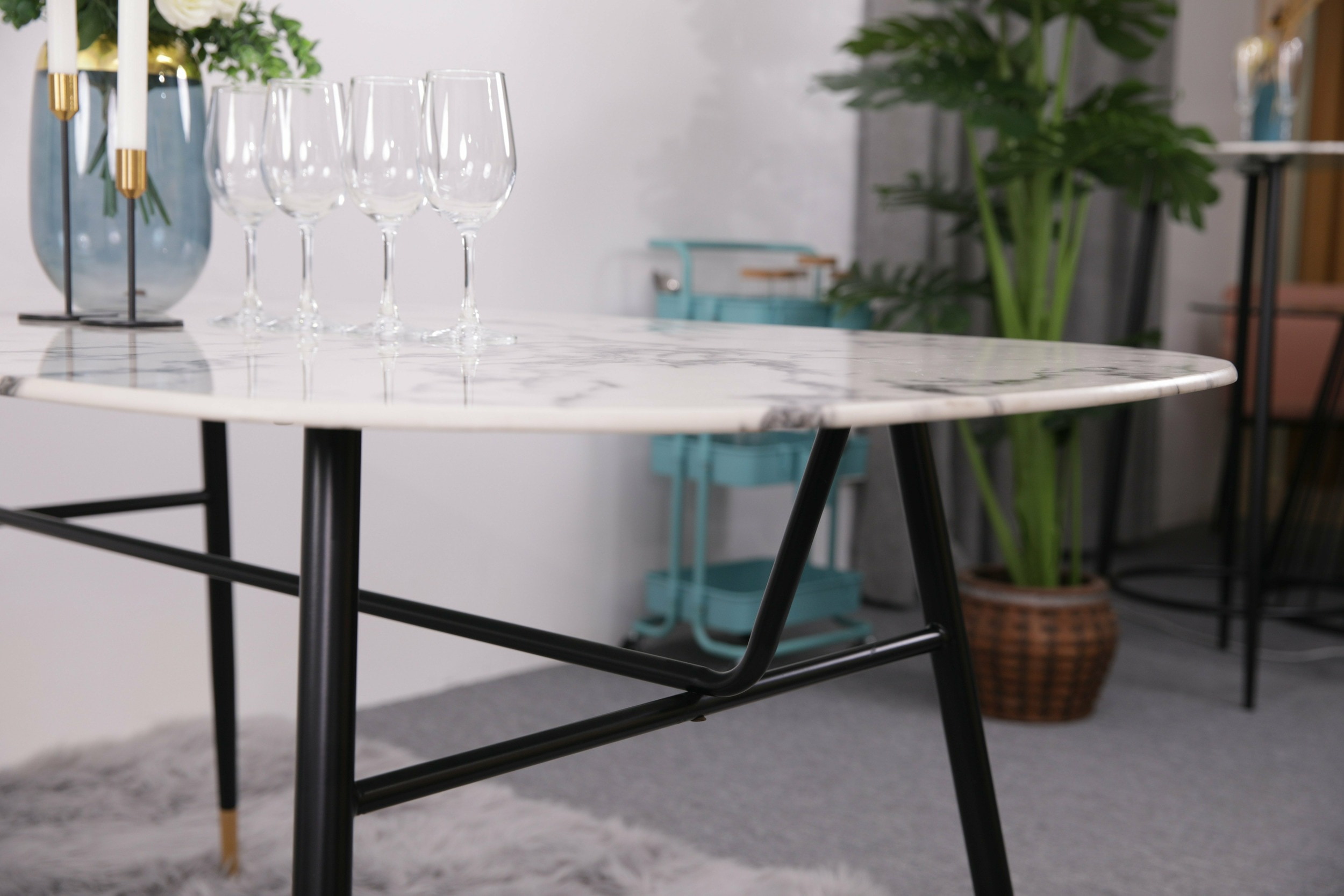 Artistiq Ovale Eettafel 'Nicky' 160 x 90cm, Marmerlook
