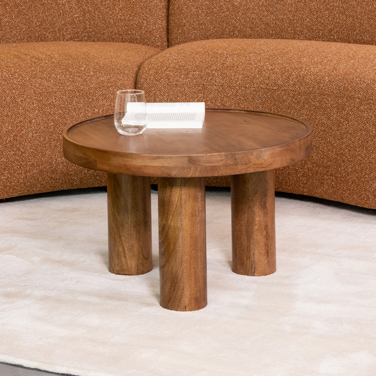 LABEL51 Ronde Salontafel 'Elly' Mangohout