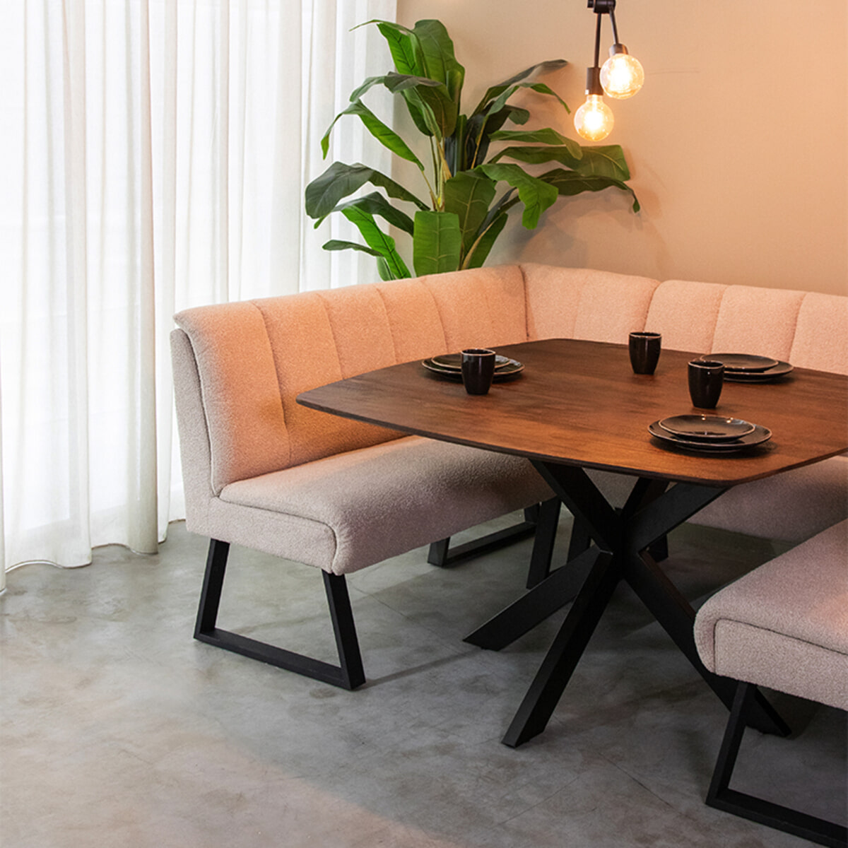 LABEL51 Eettafel Blake Mangohout, 130 x 130cm - Espresso