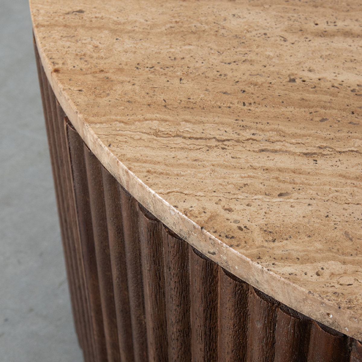 LABEL51 Ronde Salontafel 'Ribble' Travertin en hout, 70cm