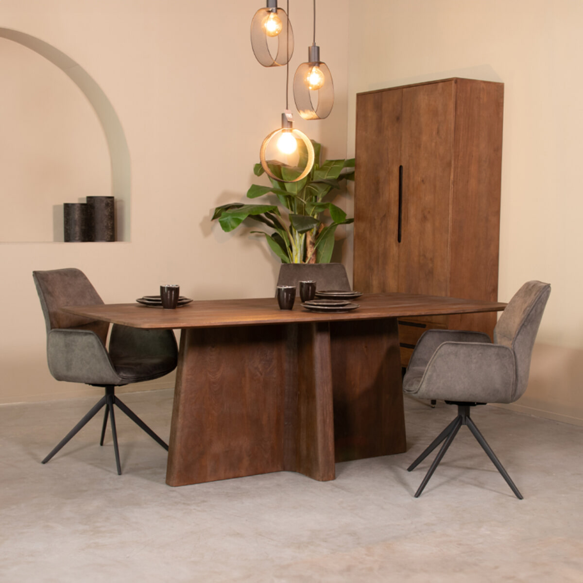 LABEL51 Eettafel 'Scott' Espresso Mangohout