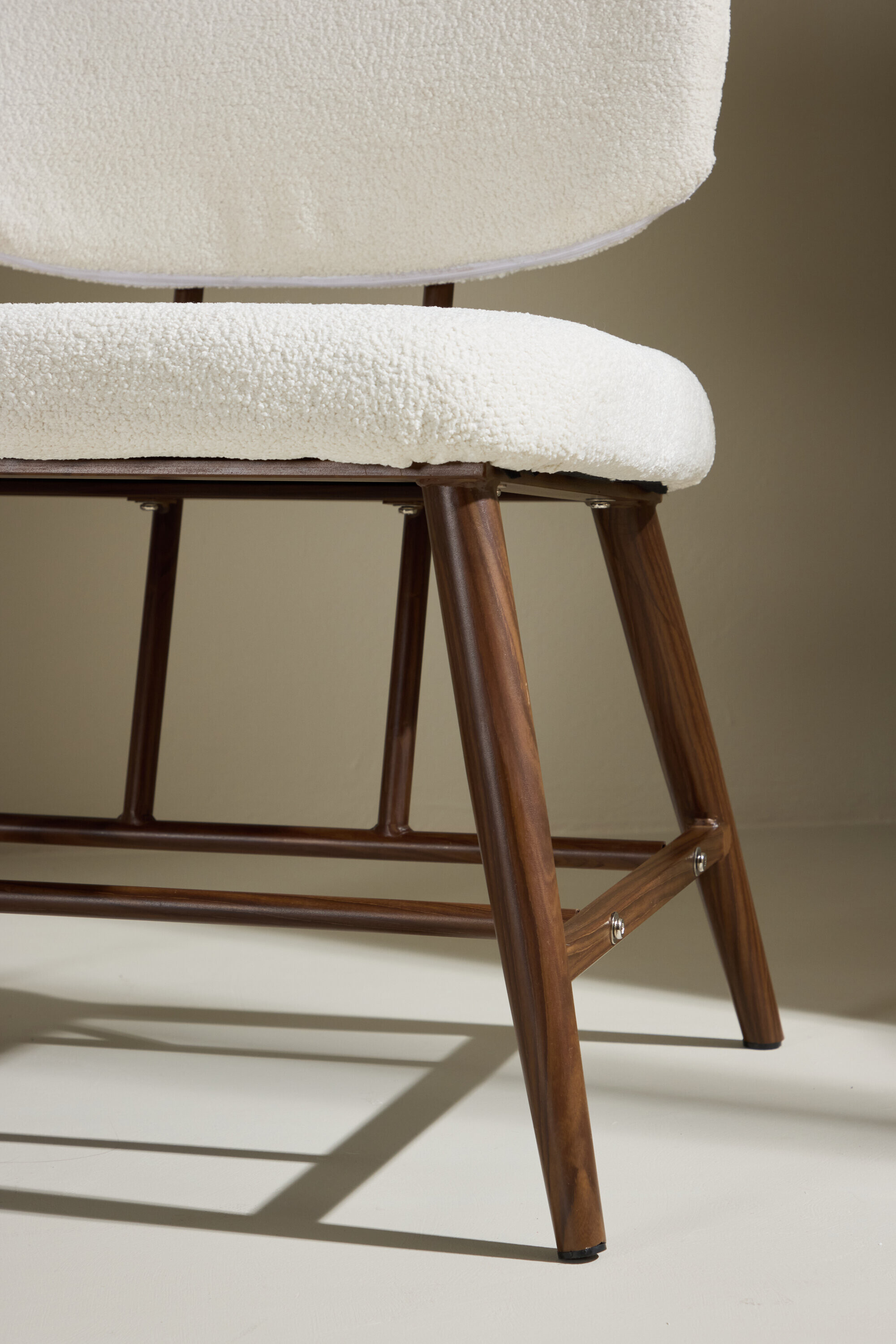 Nohr Fauteuil 'Valeri' Bouclé, kleur Wit