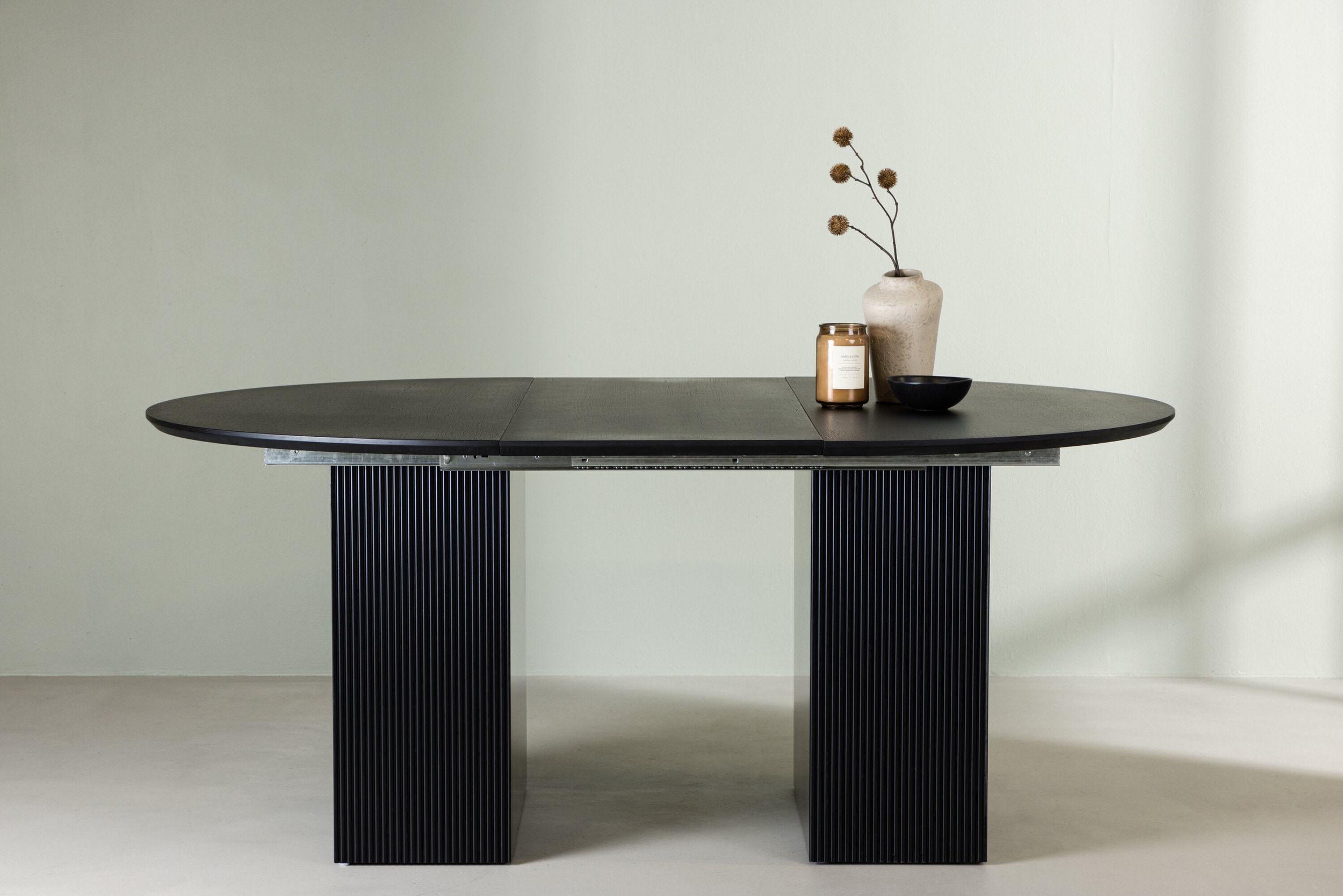 Nohr Uitschuifbare Ronde Eettafel 'Kalandra' MDF, 130-180 x 130cm, kleur Zwart