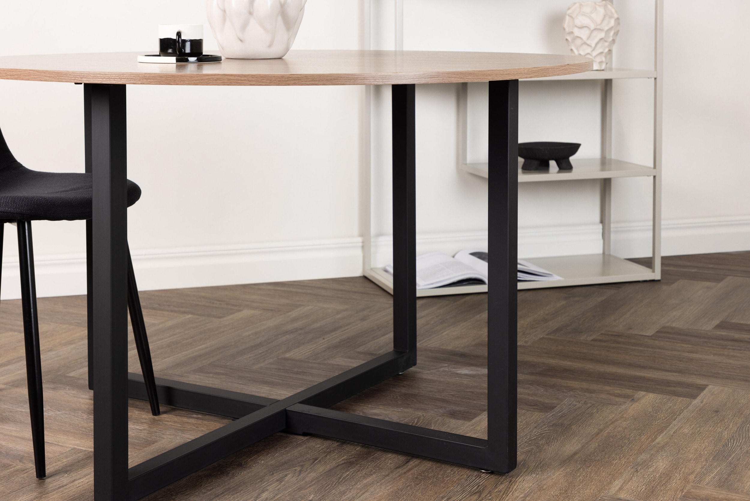 Nohr Ronde Eettafel 'Jahanna' Walnoot en staal, 120cm