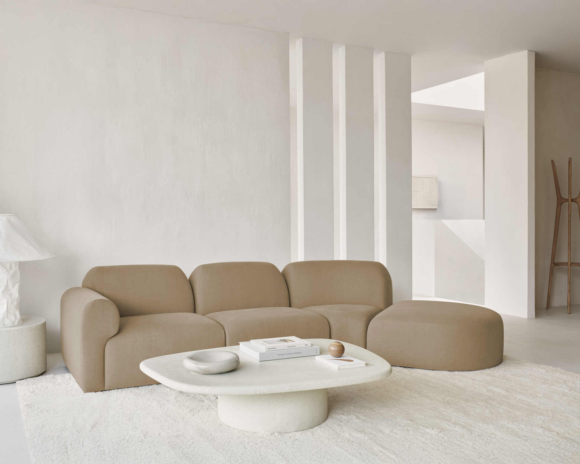 Ethnicraft Halfronde Hocker 'Bulky' 95 x 95cm, kleur Light Sepia