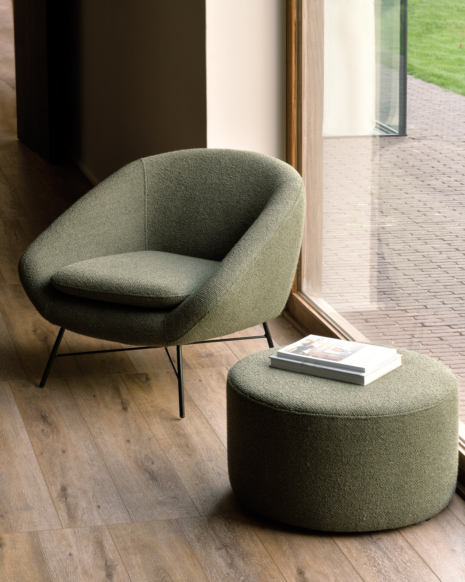 Ethnicraft Fauteuil 'Barrow' Structuurstof, kleur Pine Green