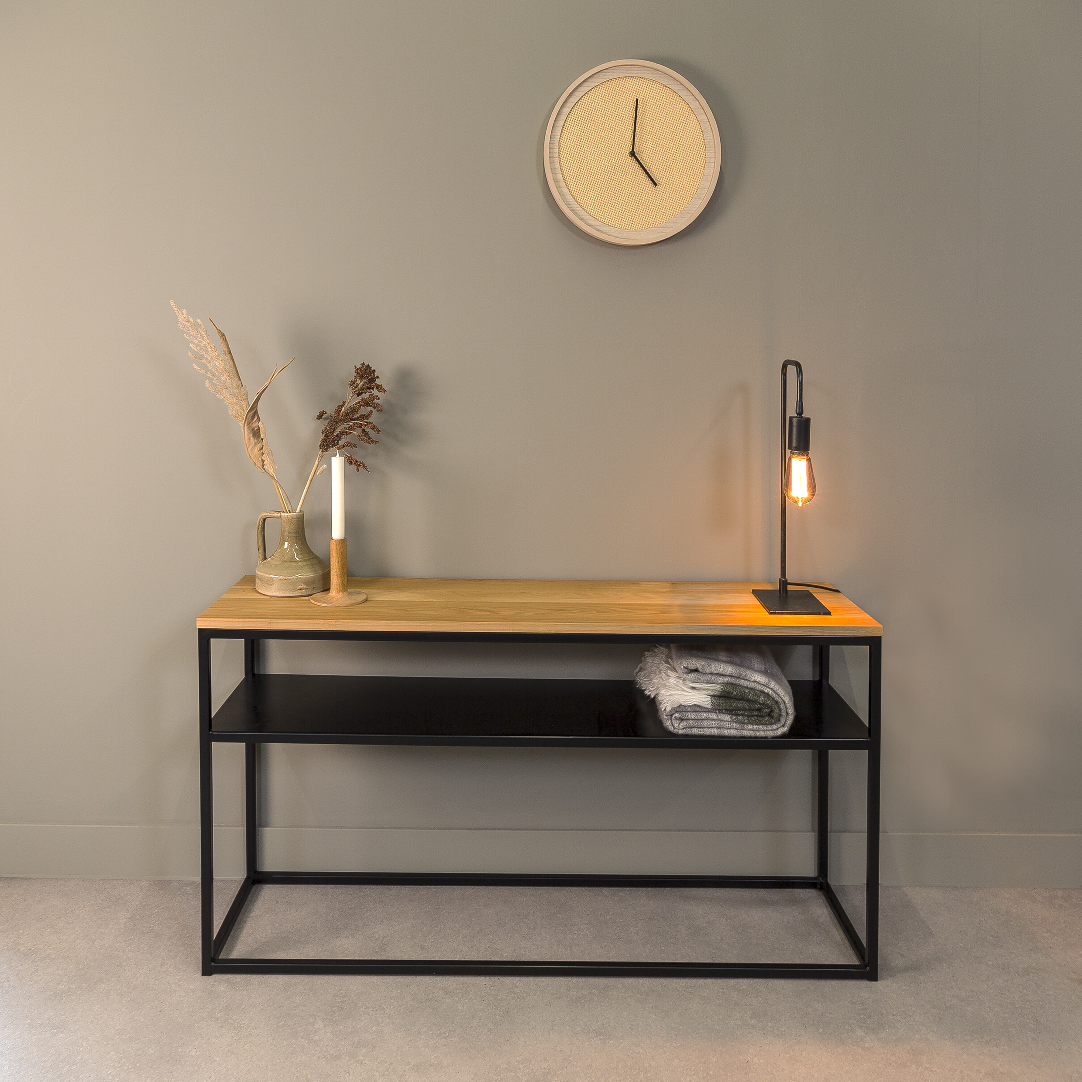BASE Sidetable 'Devon' 135cm, kleur Naturel BASE Sidetable 'Devon' 135cm, kleur Naturel