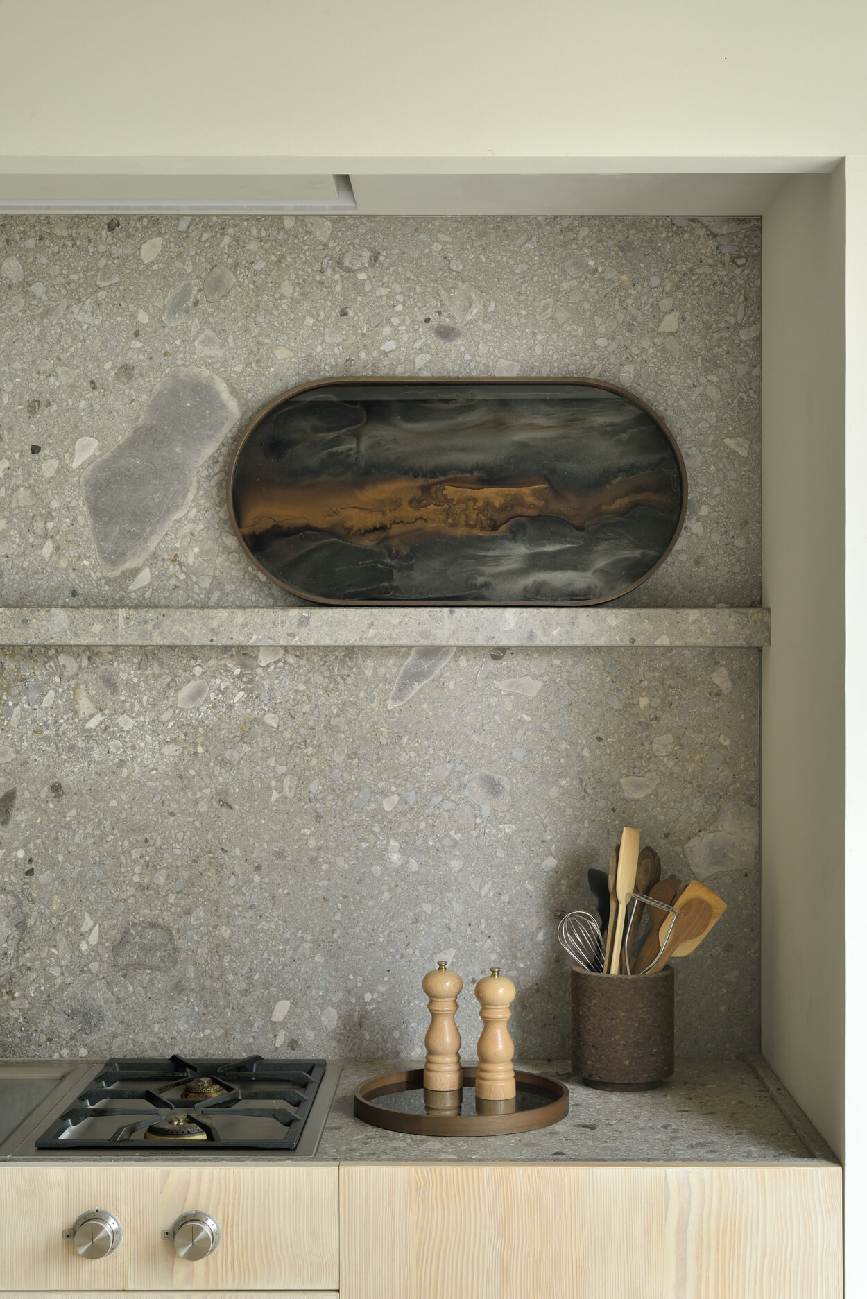Ethnicraft Ovaal Dienblad 'Linear Flow' 71 x 36cm, kleur Brons