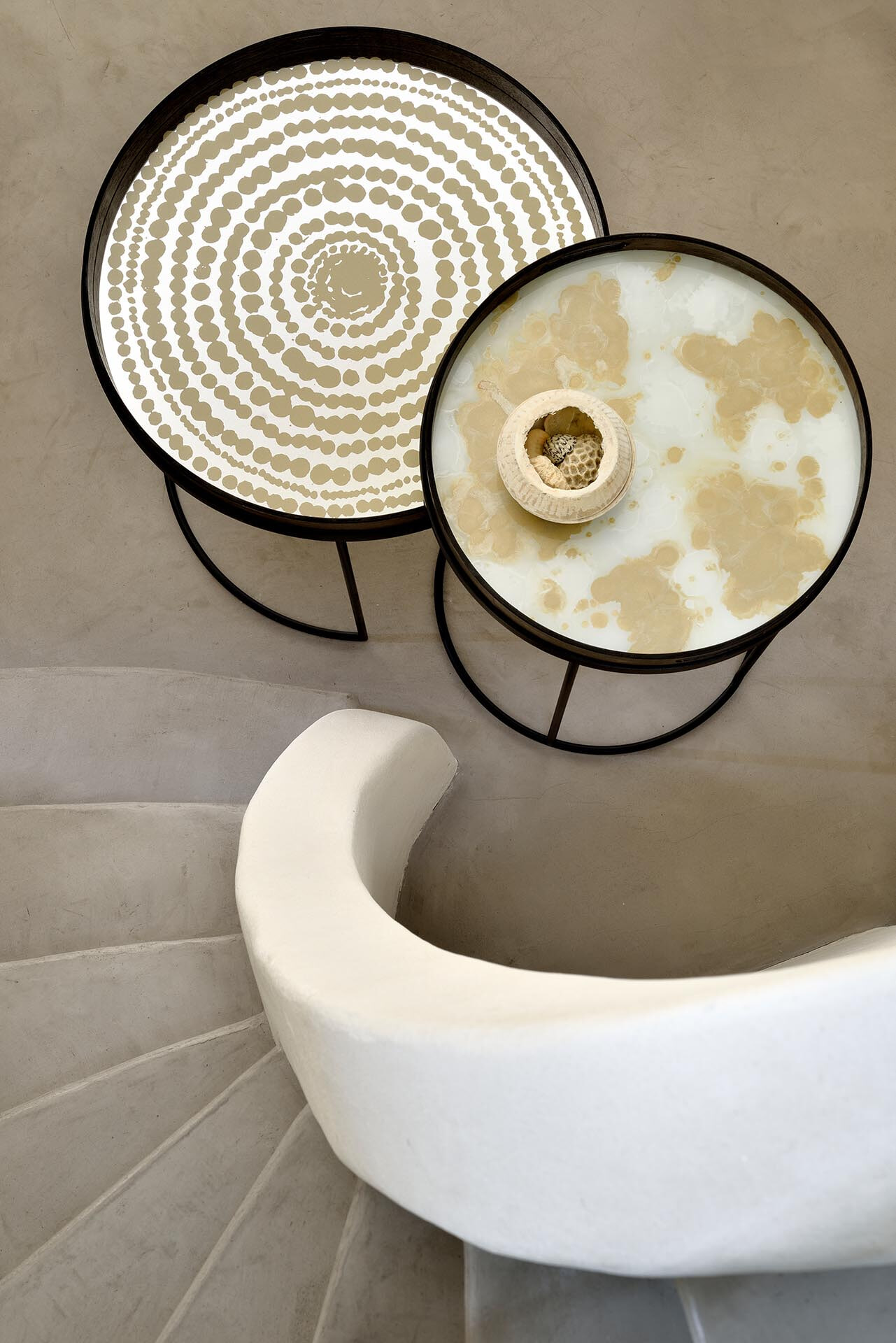 Ethnicraft Rond Dienblad 'Mystic Gold' 48cm, kleur Mist Gold