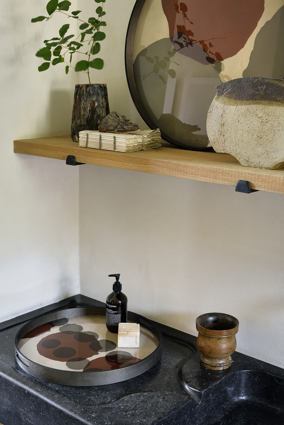 Ethnicraft Rond Dienblad 'Layered Dots' 48cm, kleur Pinot