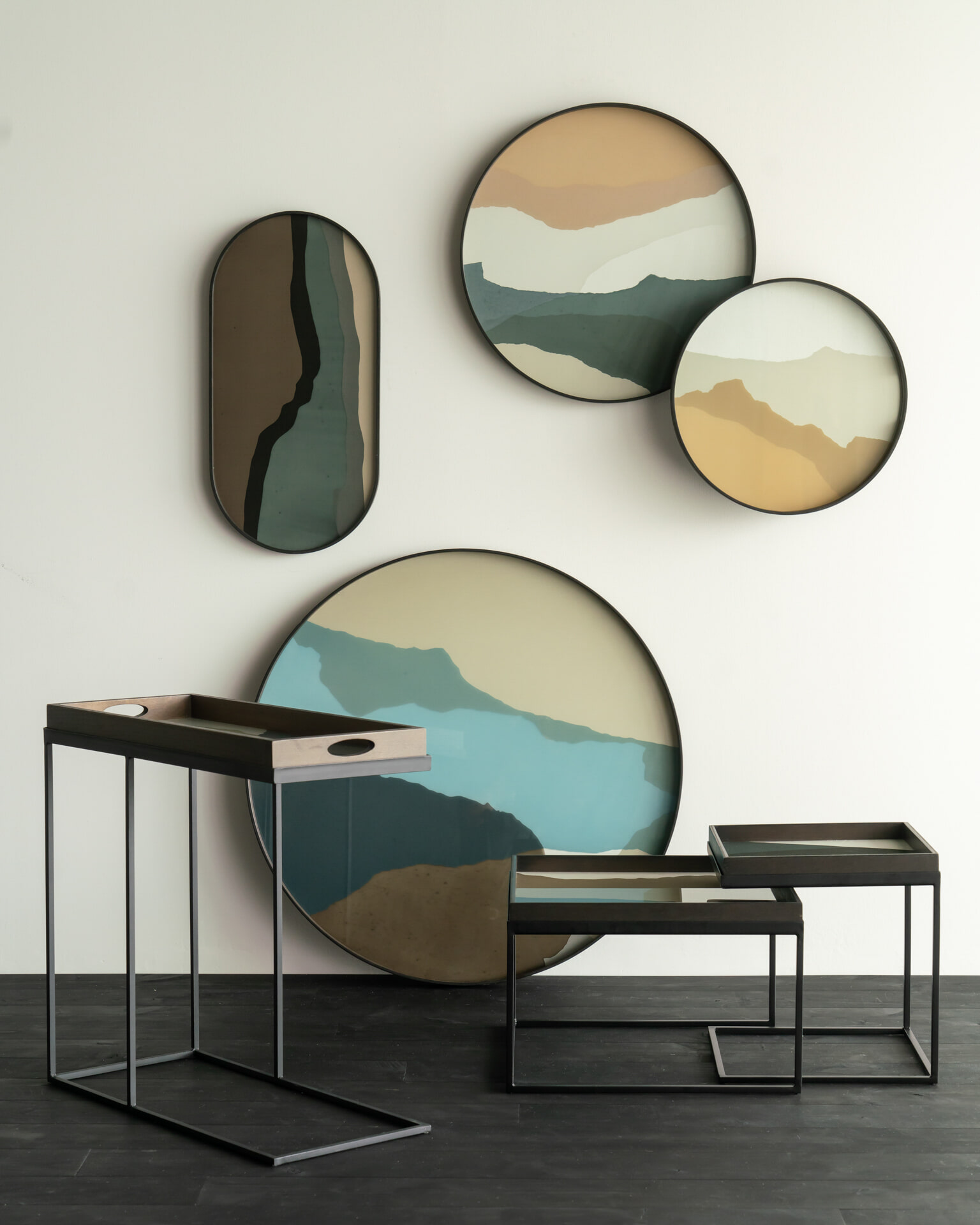 Ethnicraft Rond Dienblad 'Wabi Sabi' 92cm, kleur Graphite