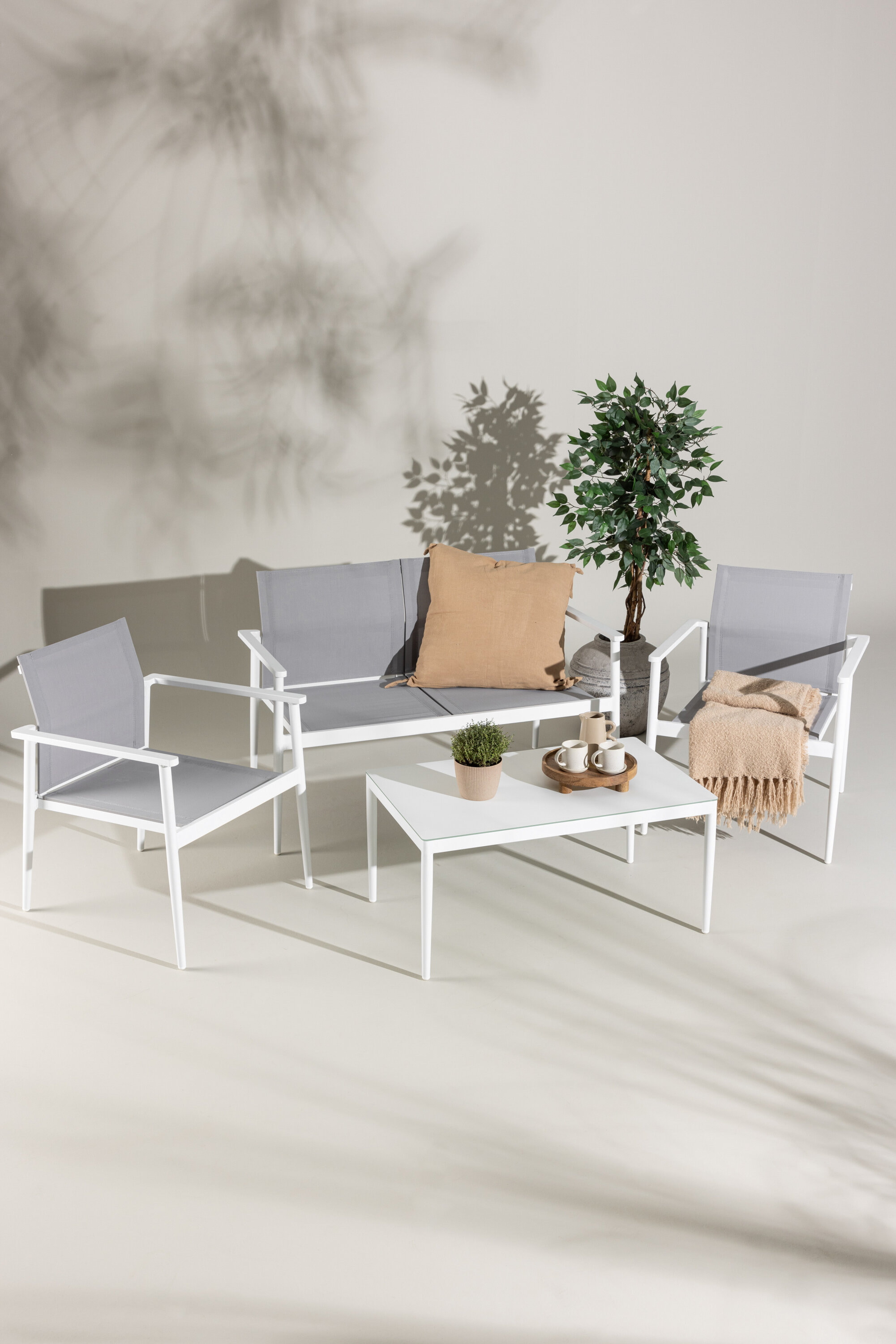 Nohr Loungeset 'Erikka' Met bank, 2 loungestoelen en tafel, kleur Wit/Grijs