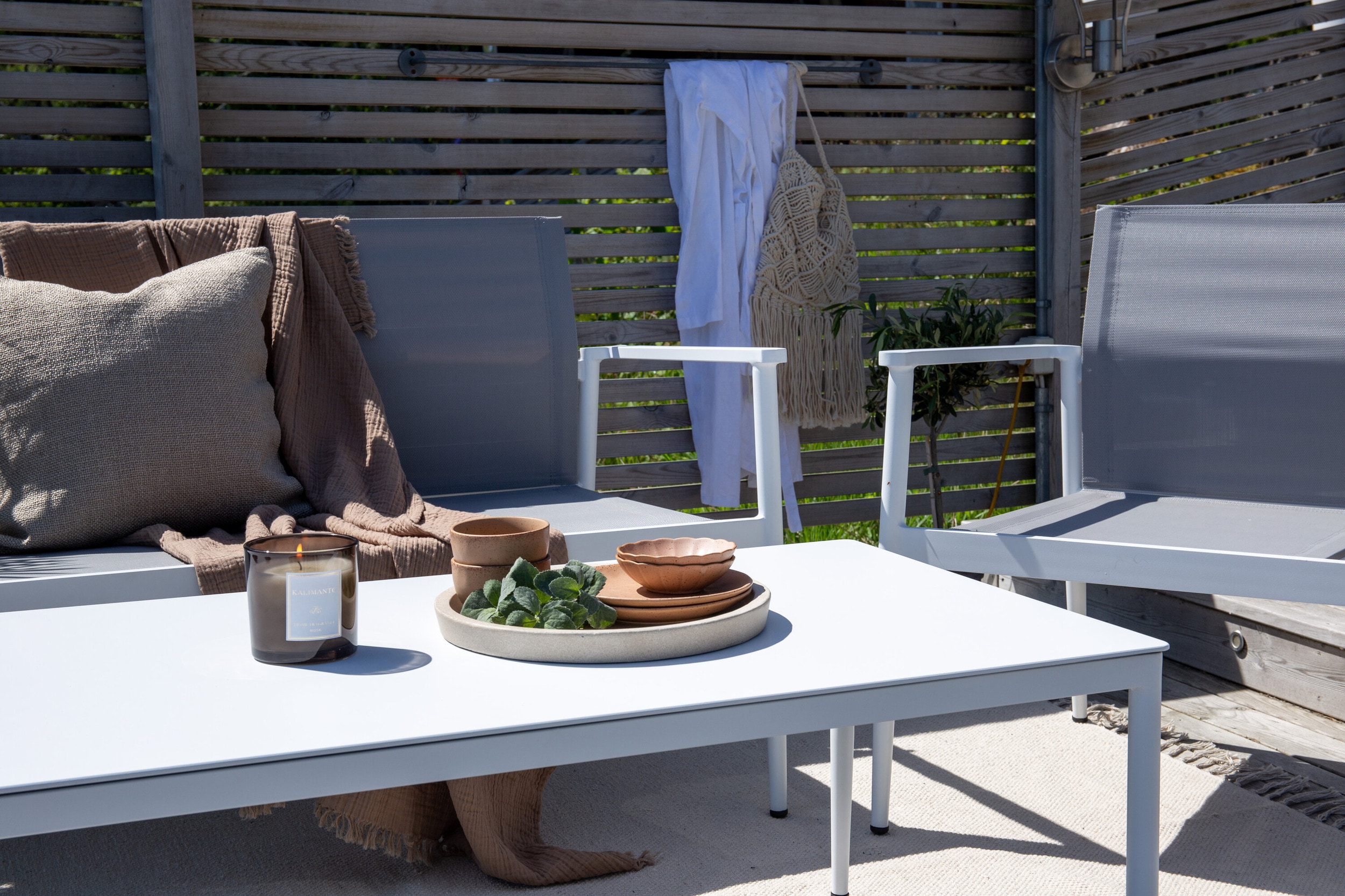 Nohr Loungeset 'Erikka' Met bank, 2 loungestoelen en tafel, kleur Wit/Grijs