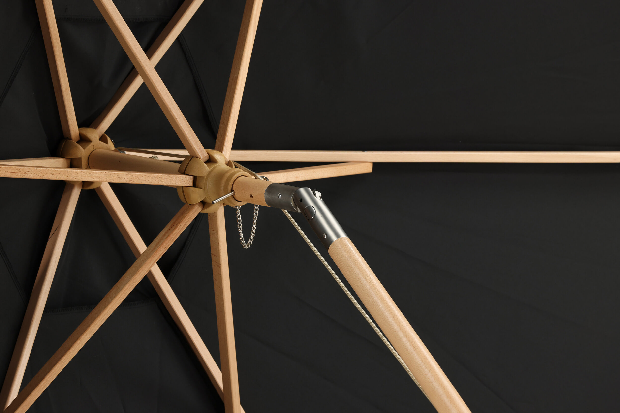 Nohr Parasol 'Eliu' 250cm, kleur Zwart