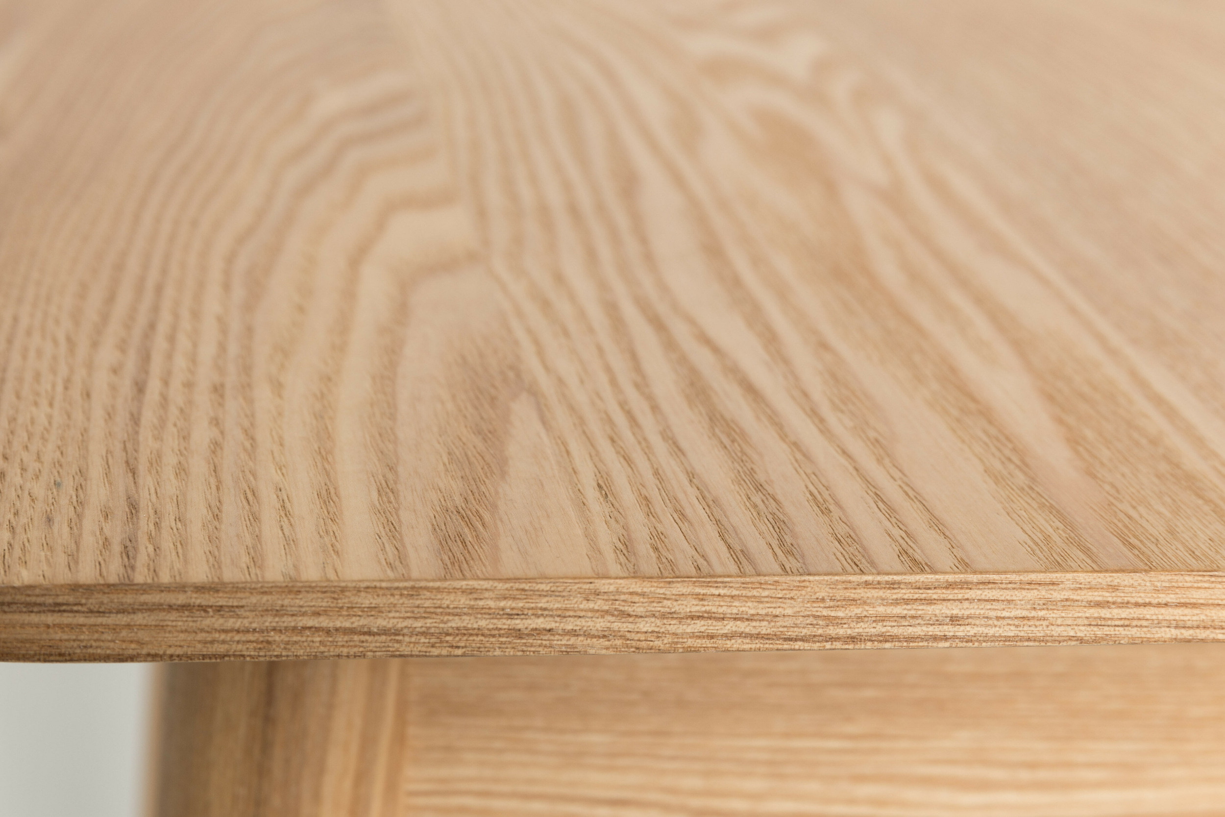 Zuiver Uitschuifbare Eettafel 'Glimps' Essenhout, 180-240 x 90cm, kleur Naturel