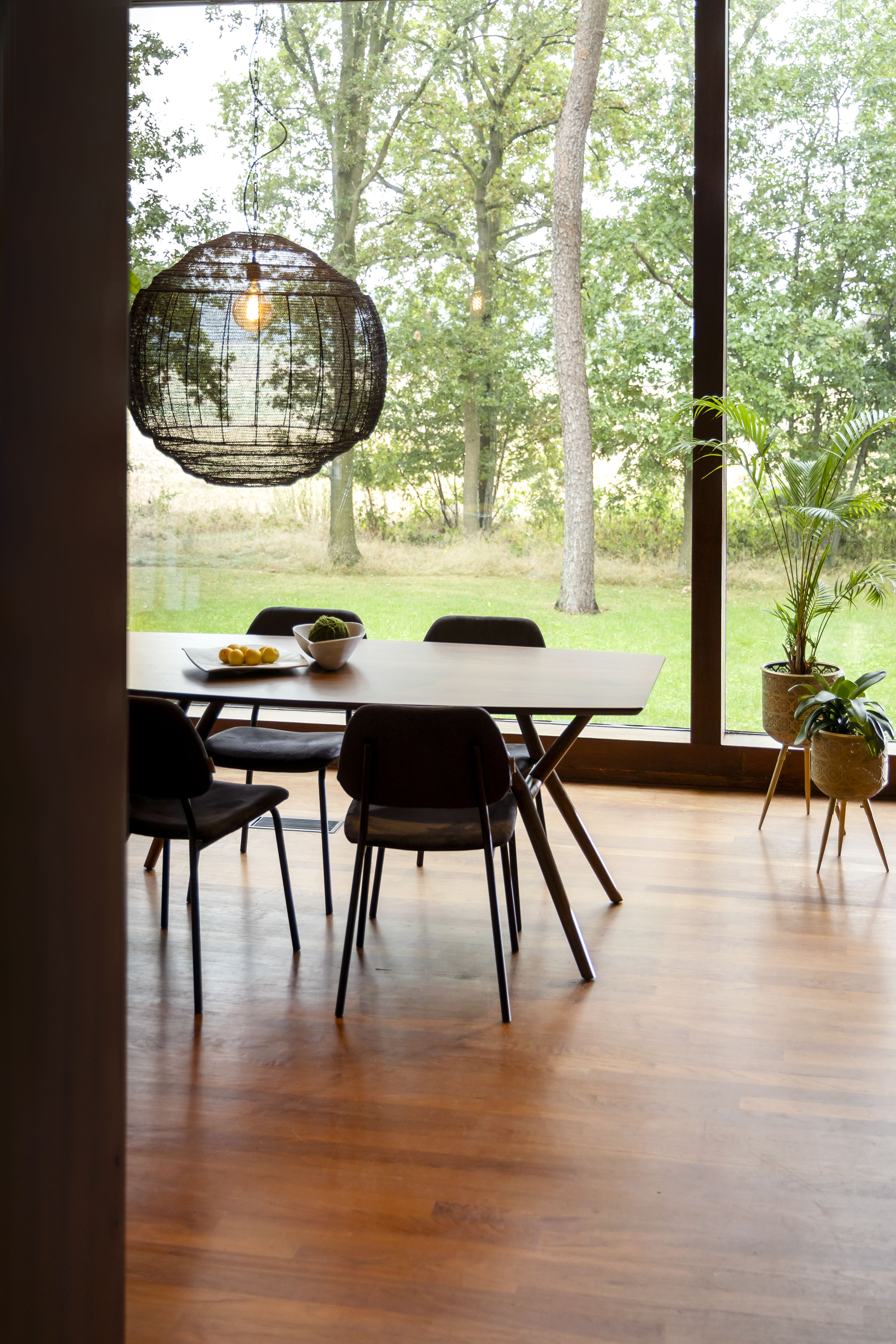 Dutchbone Eettafel 'Malaya' Walnoot, 180 x 90cm