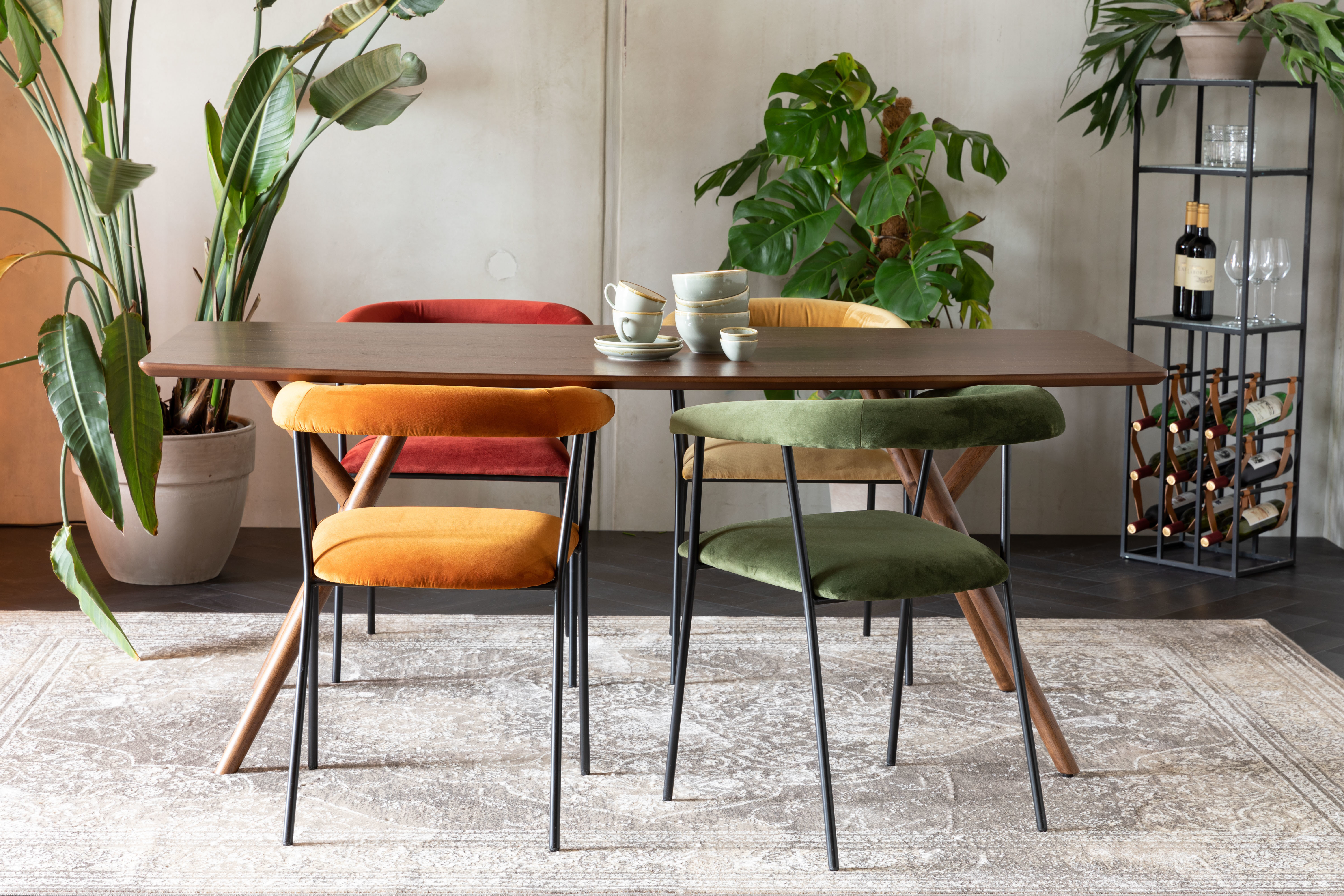 Dutchbone Eettafel 'Malaya' Walnoot, 180 x 90cm