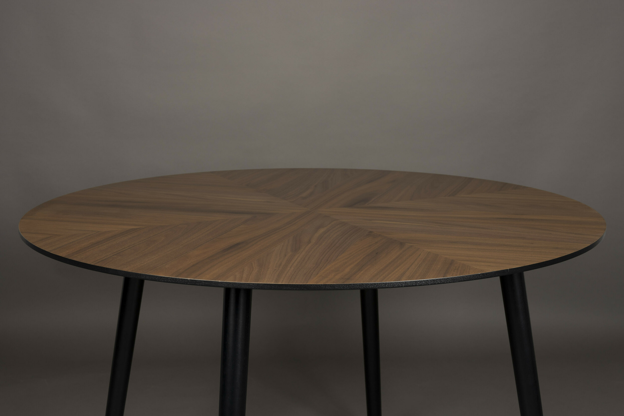 Dutchbone Ronde Eettafel 'Clover' Notenhout, 120cm