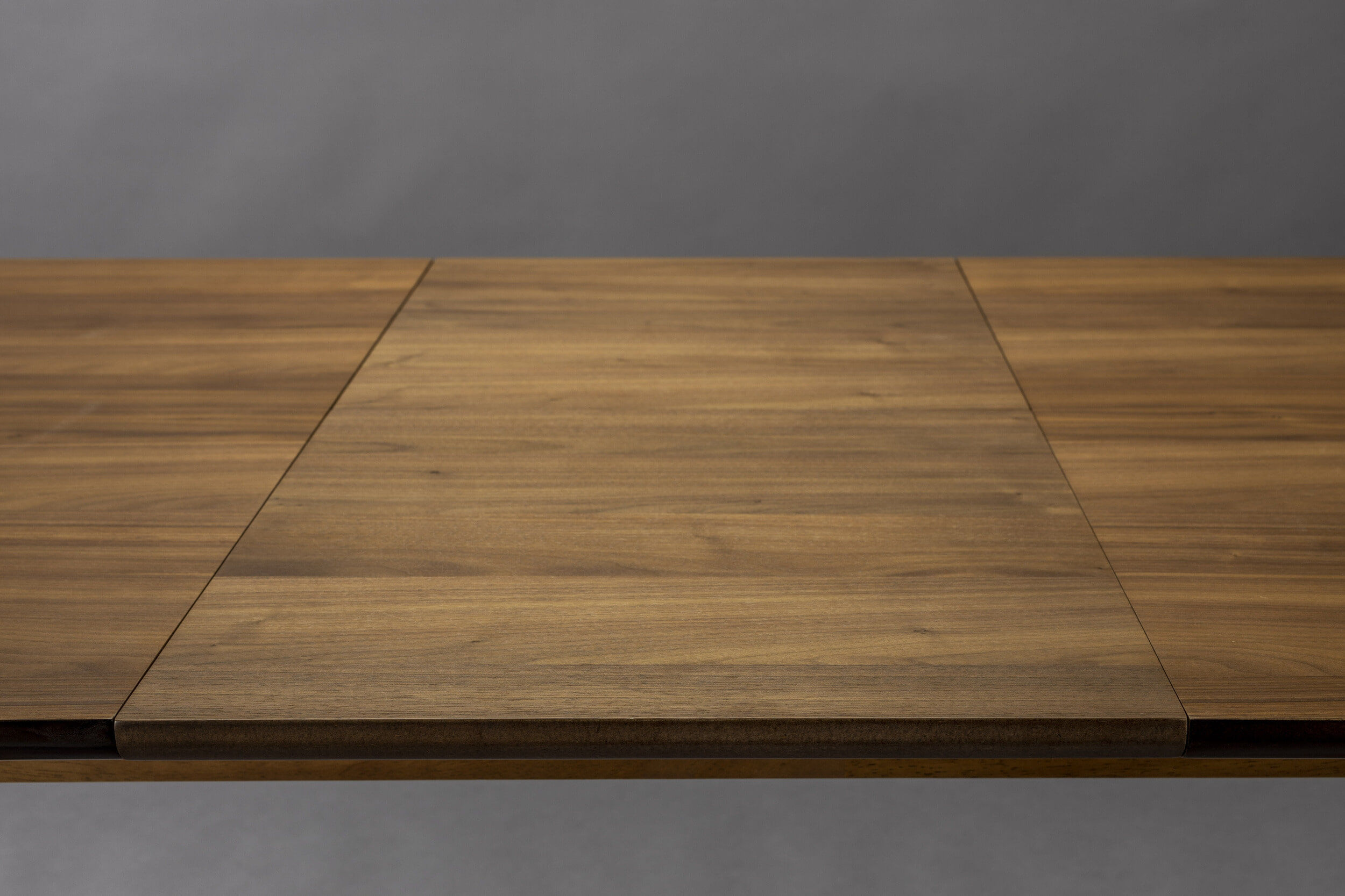 Dutchbone Uitschuifbare Eettafel 'Barlet' Walnoot, 200/240 x 90cm