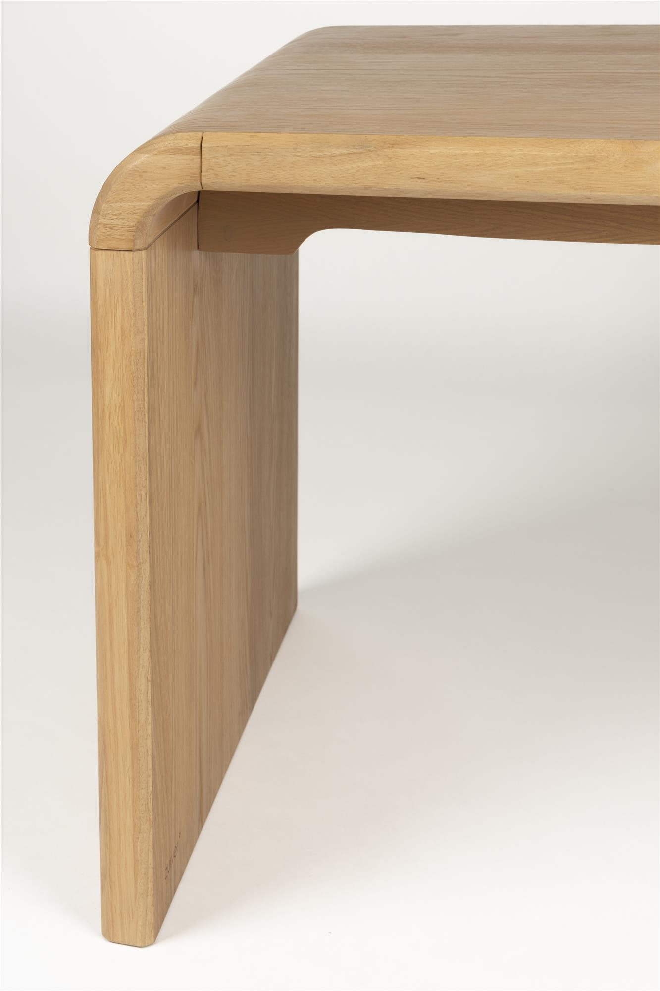 Zuiver Eettafel 'Brave' Eiken en rubberhout, 160 x 80cm
