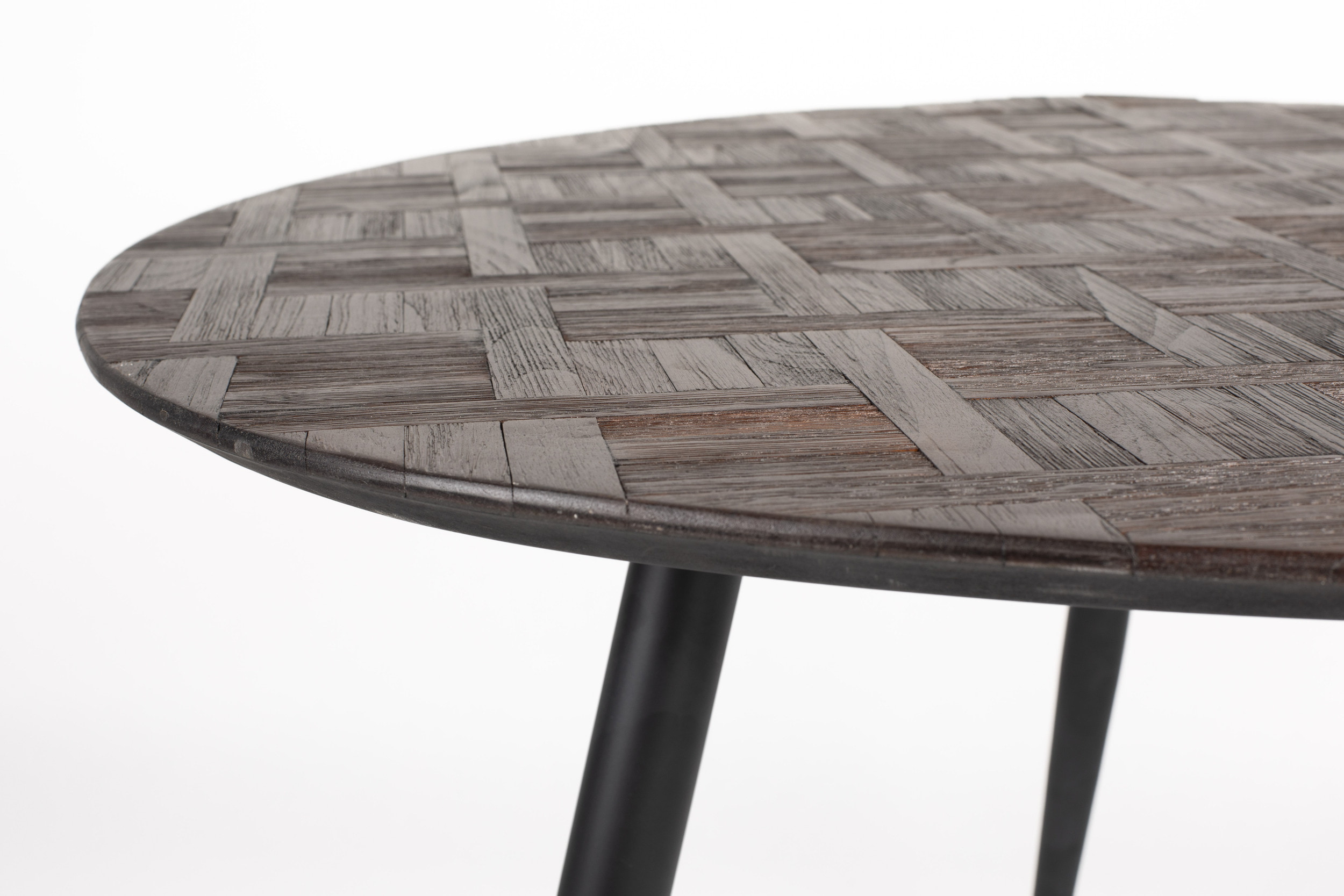 ZILT Organische Eettafel 'Yasmijn' Teakhout, 111 x 108cm