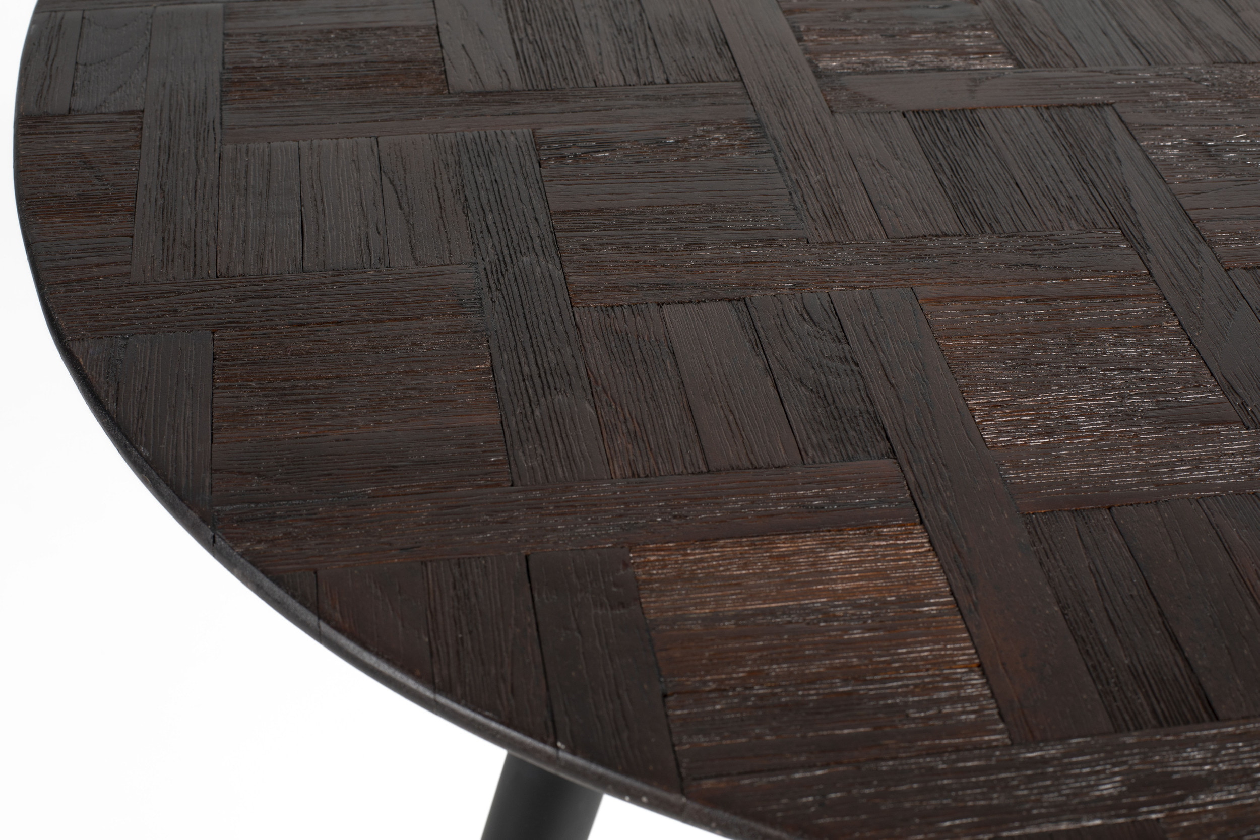 ZILT Organische Eettafel 'Yasmijn' Teakhout, 111 x 108cm