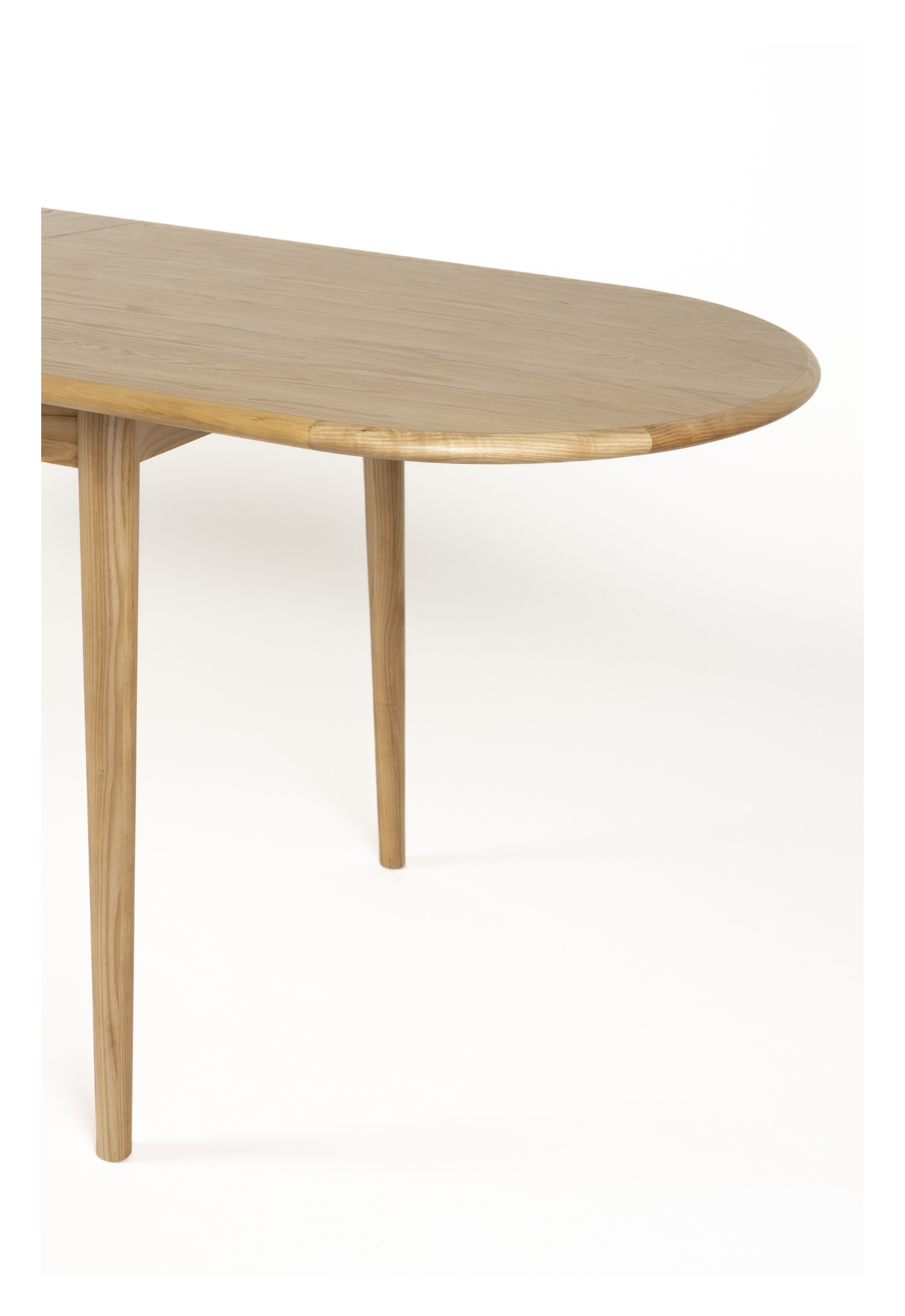 Zuiver Uitschuifbare Ovale Eettafel 'Twist' Eiken, 185-240 x 90cm