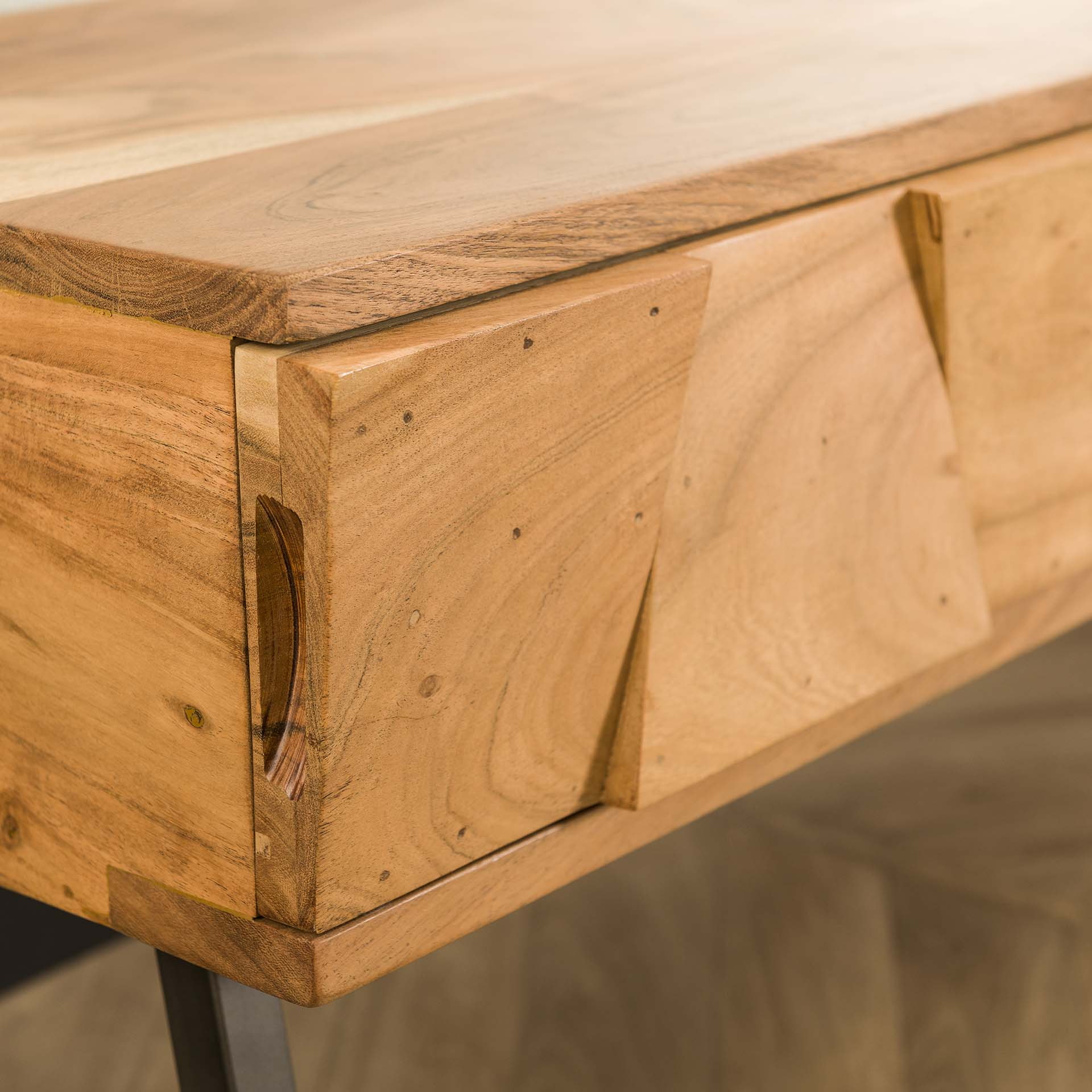 LifestyleFurn Sidetable 'Eryka' Acaciahout, 125cm