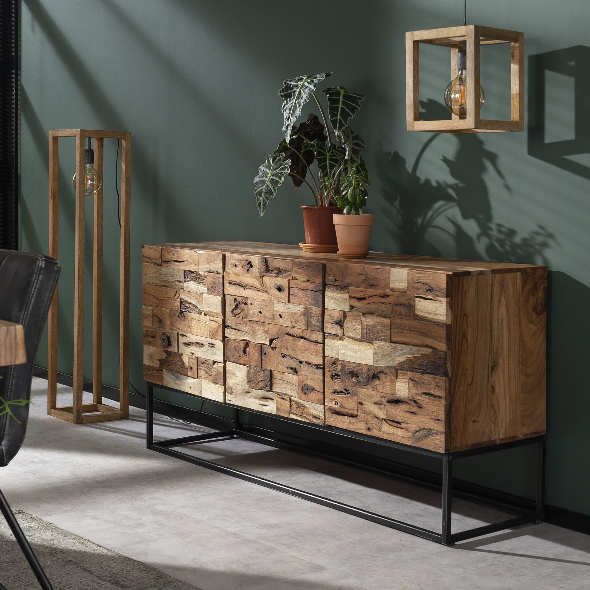 Dressoir 'Mill' Acaciahout en staal, 160cm Dressoir 'Mill' Acaciahout en staal, 160cm