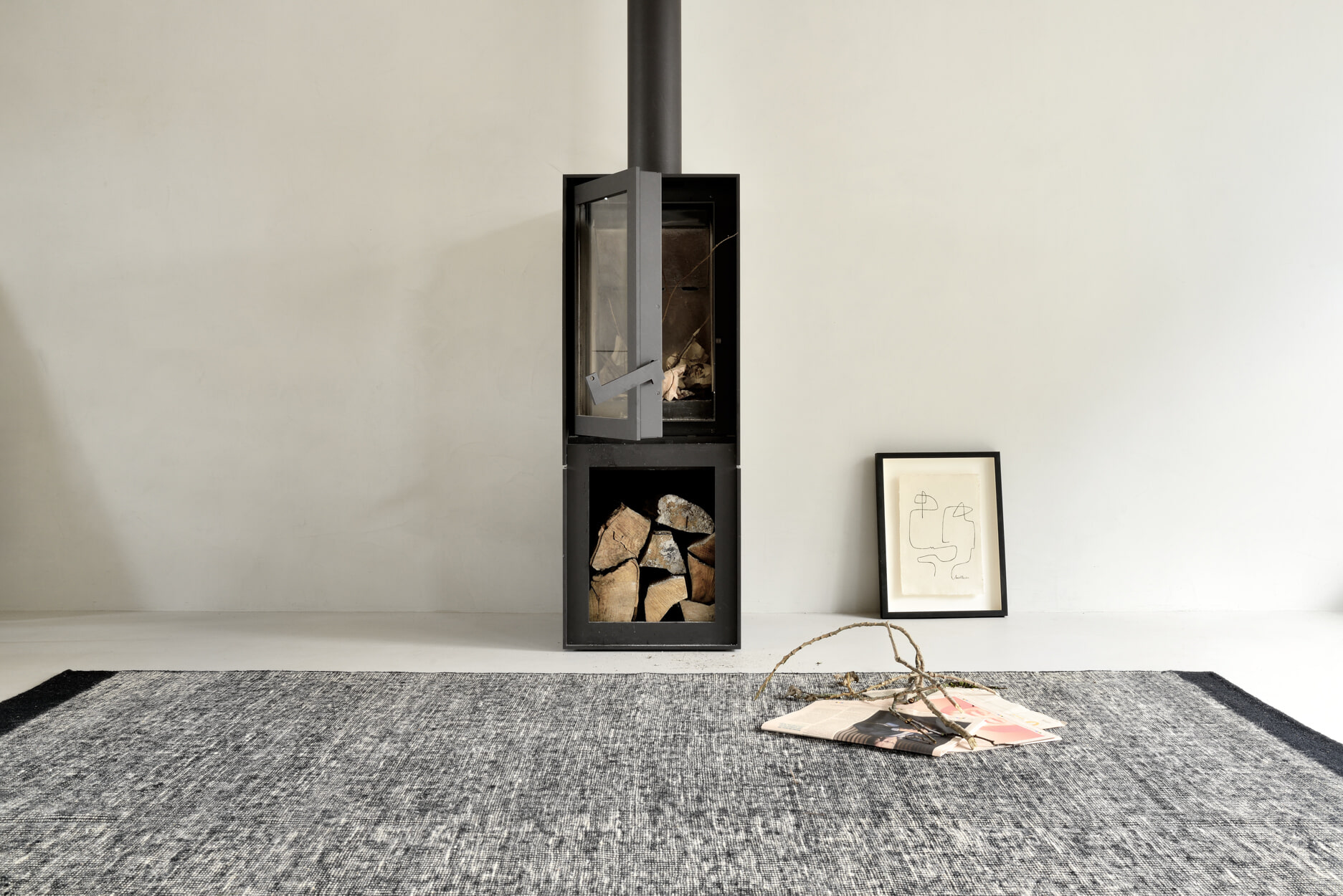 Ethnicraft Vloerkleed 'Dots' Wol, 250 x 350cm, kleur Zwart