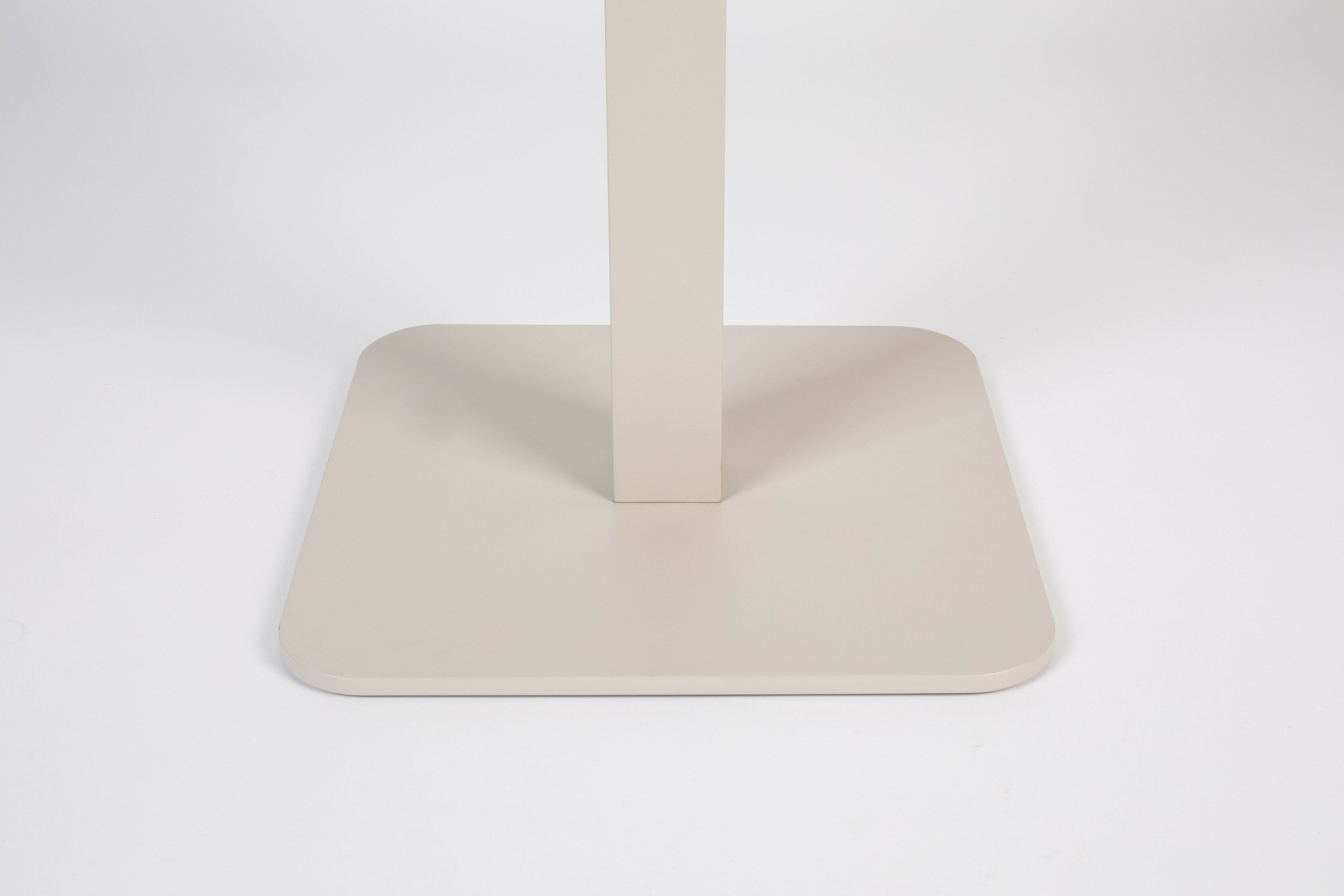 Zuiver Outdoor Bistrotafel 'Vondel' 71 x 71cm