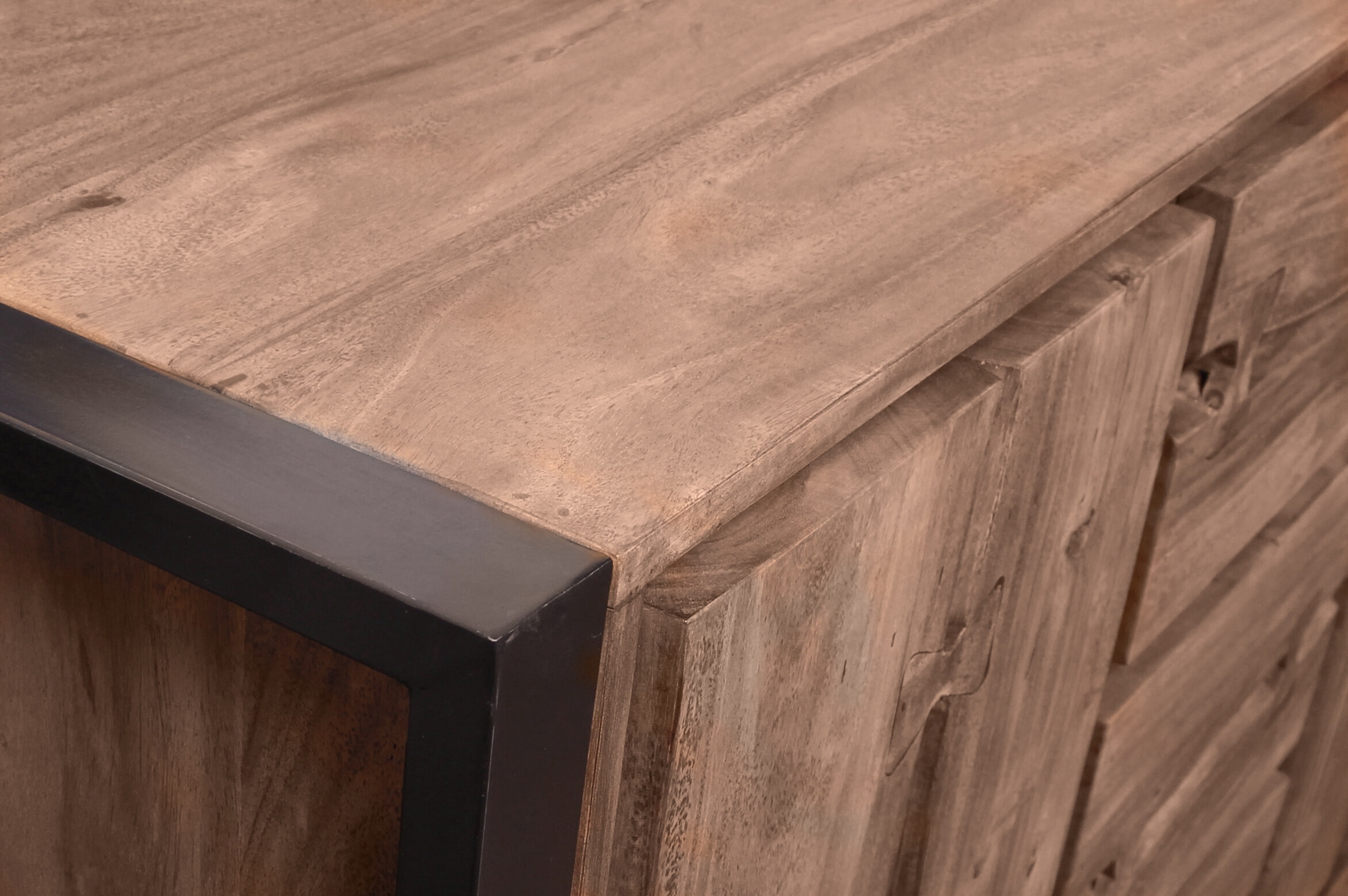 Artistiq Dressoir 'Live Edge' Acaciahout en metaal, 140cm