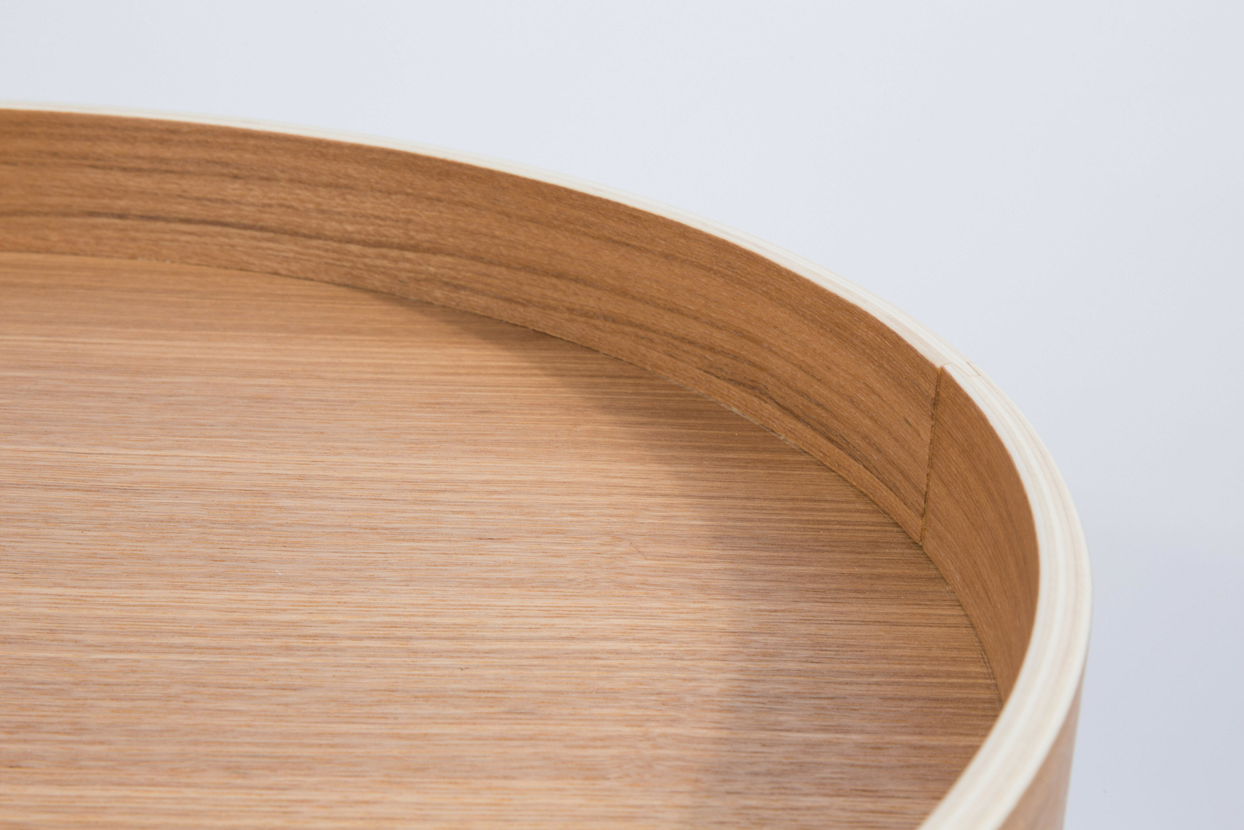 Zuiver Ronde Bijzettafel 'Oak Tray' Eikenhout, 46cm