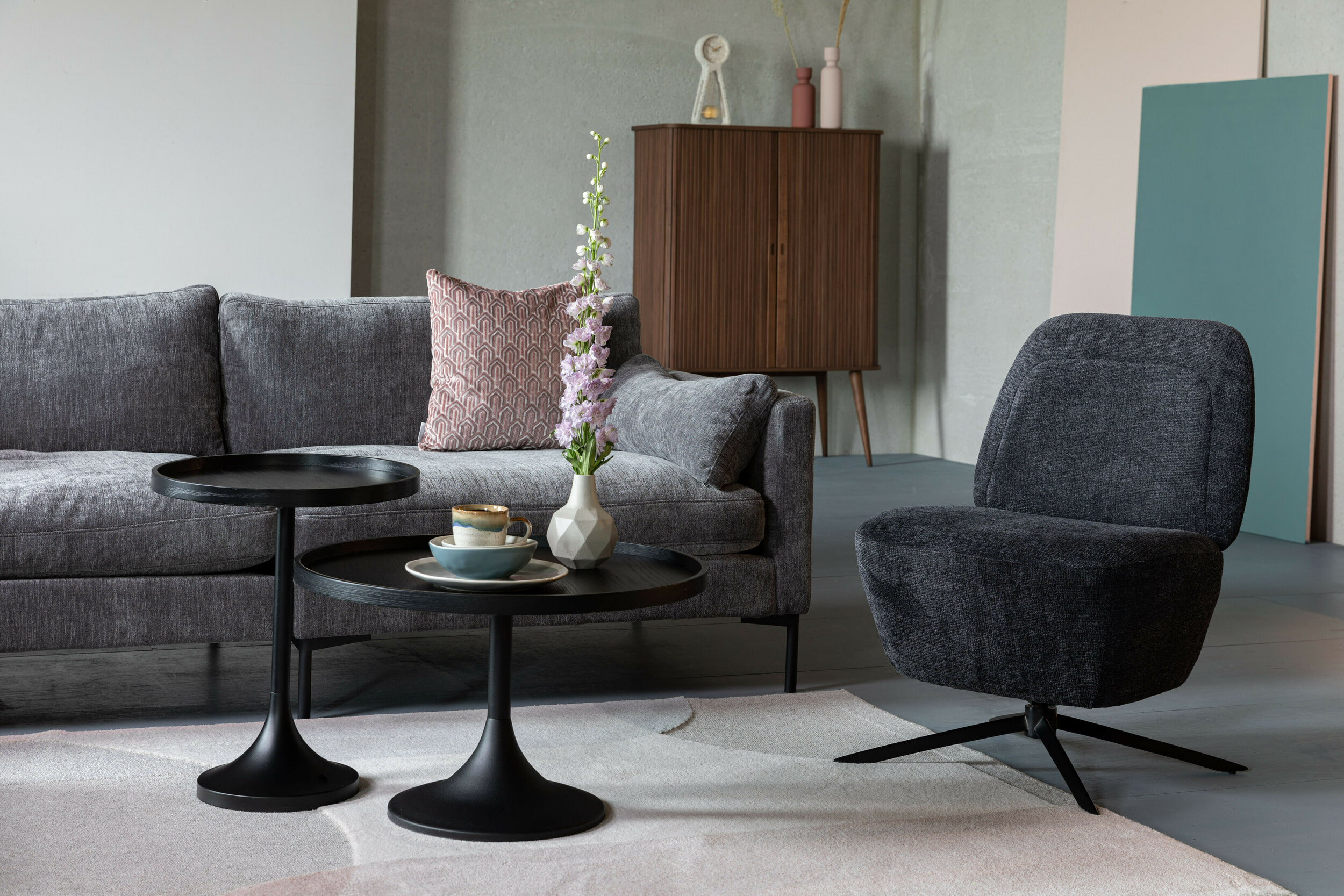 Zuiver Ronde Salontafel 'Jason' 69cm, kleur Zwart