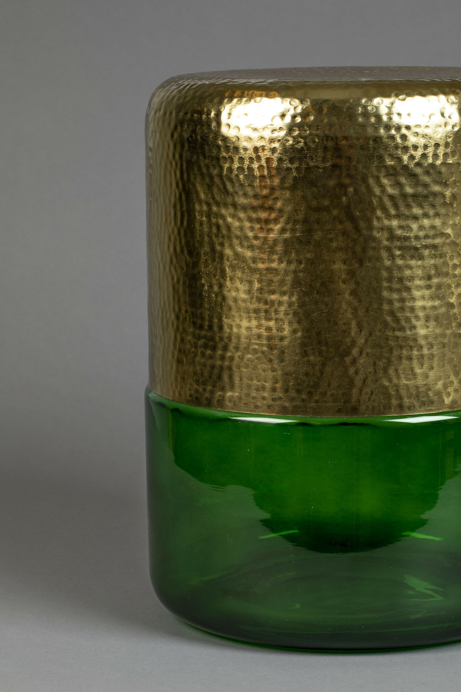 Dutchbone Bijzettafel 'Cave' IJzer en glas, 35cm, kleur Groen