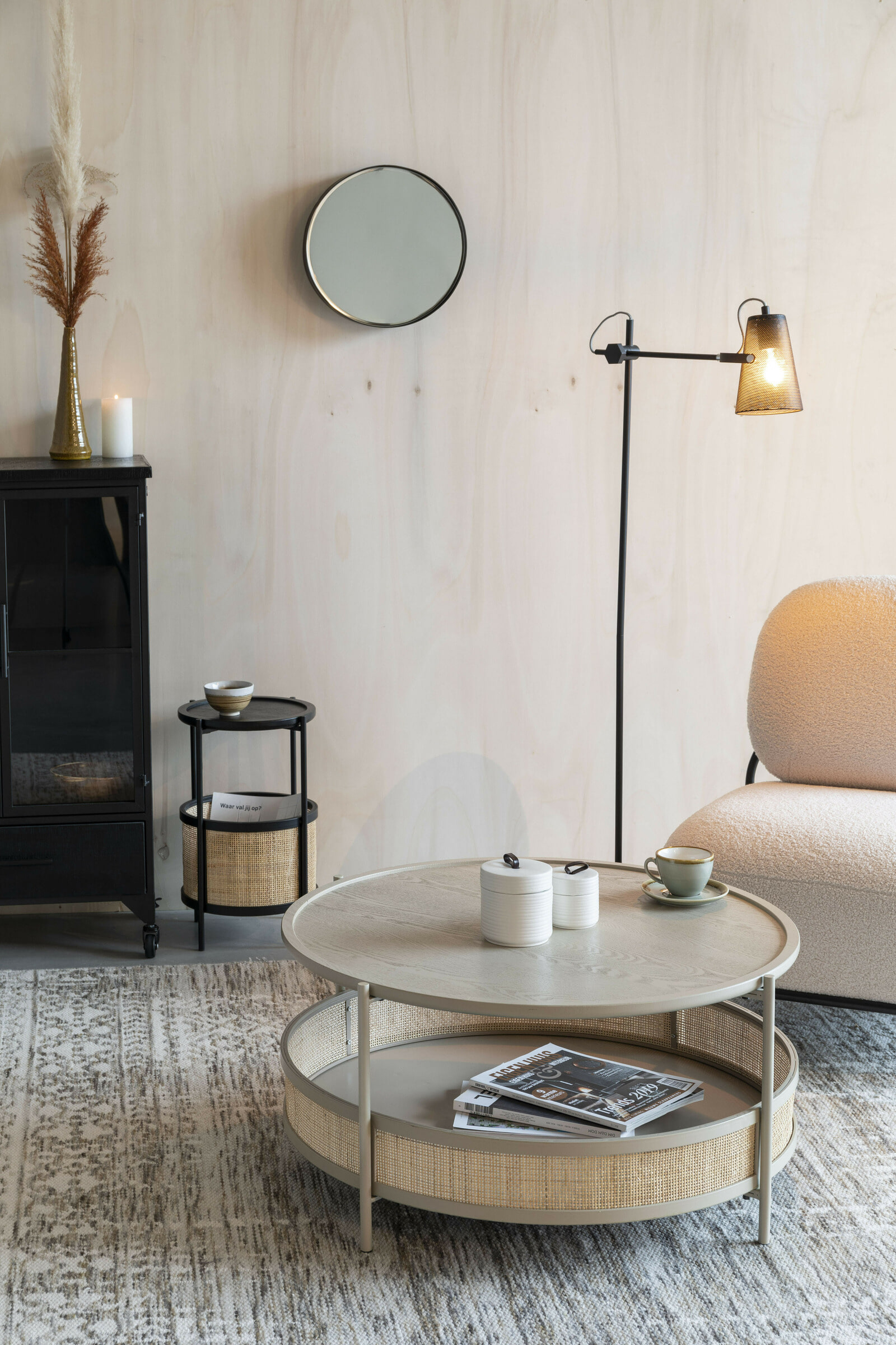 ZILT Ronde Bijzettafel 'Maddie' Rotan, kleur Zwart