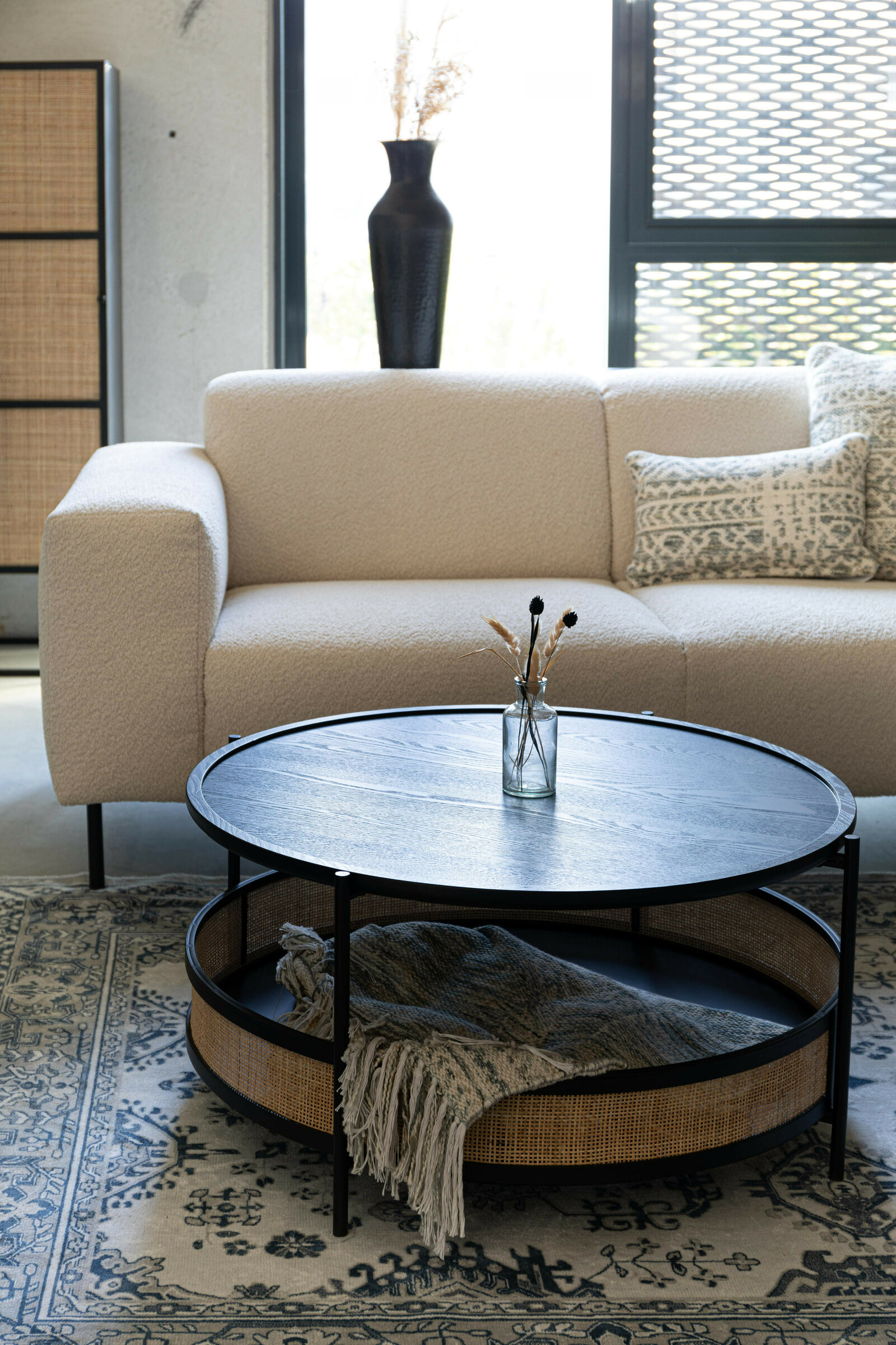 ZILT Ronde Salontafel 'Maddie' Rotan, kleur Zwart