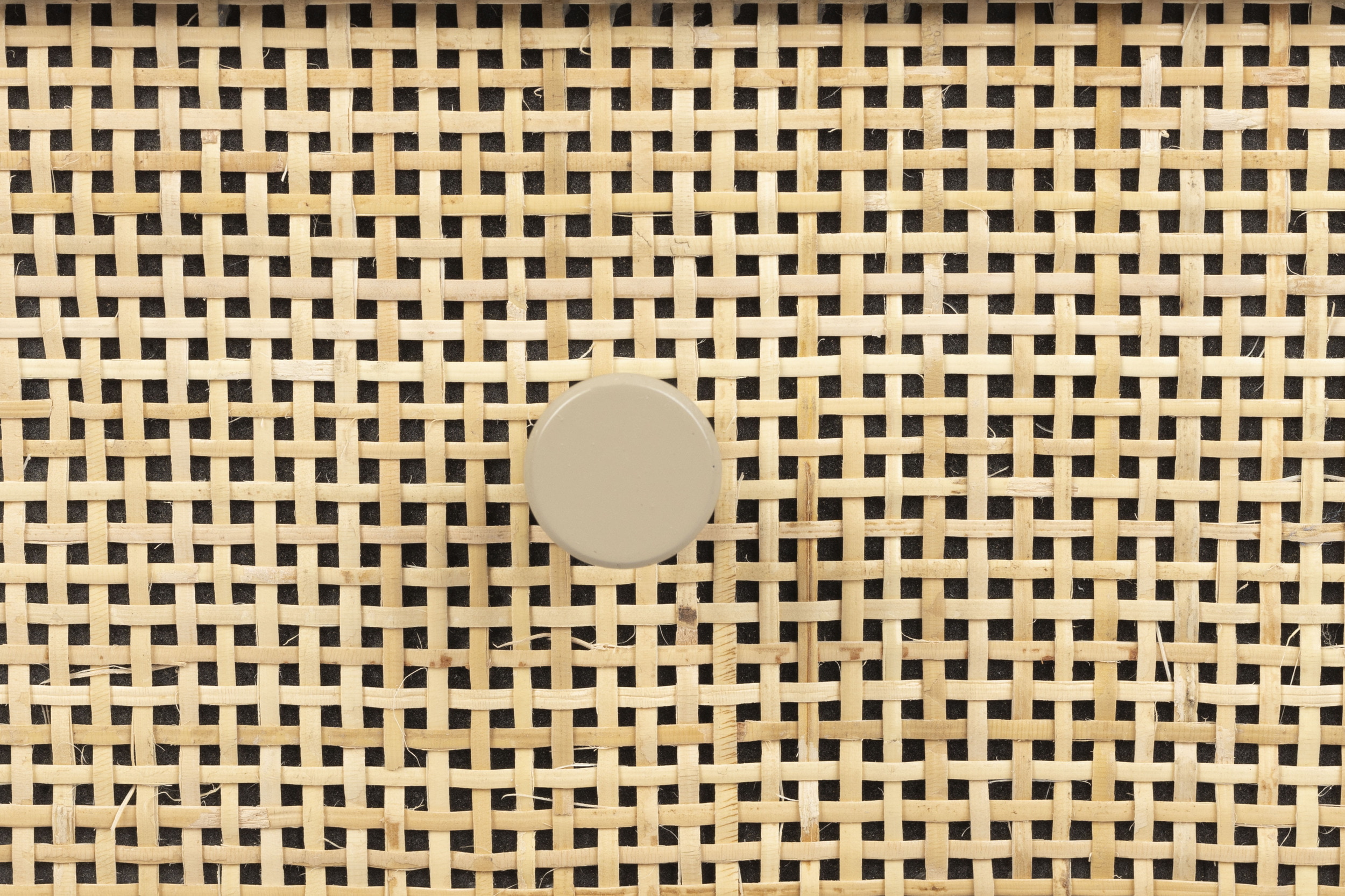 ZILT Bijzettafel / Nachtkastje 'Meja' Rattan / Webbing, Met 1 lade, kleur beige