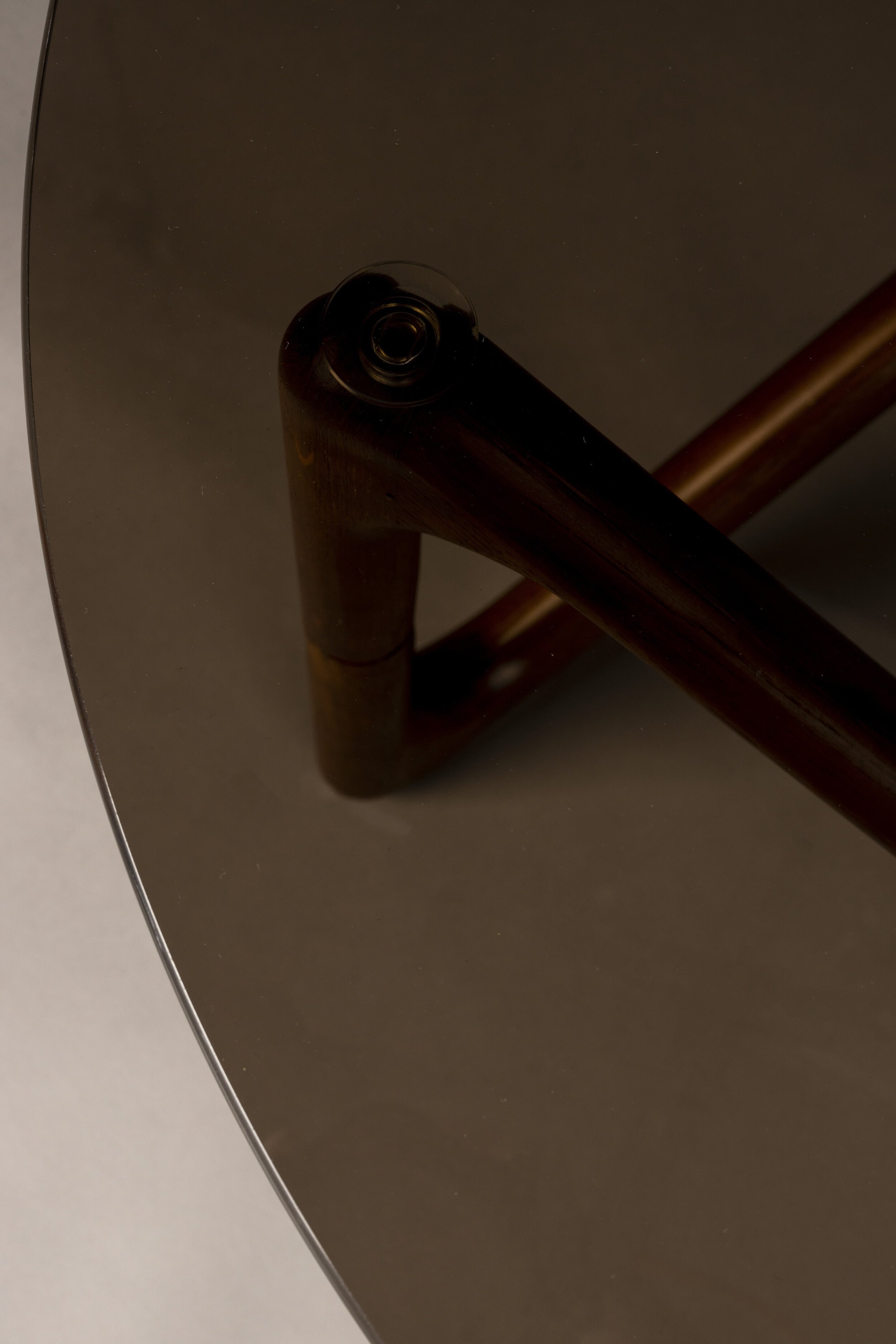 Dutchbone Ronde Salontafel 'Naia' Eikenhout en glas, 80cm, kleur Bruin