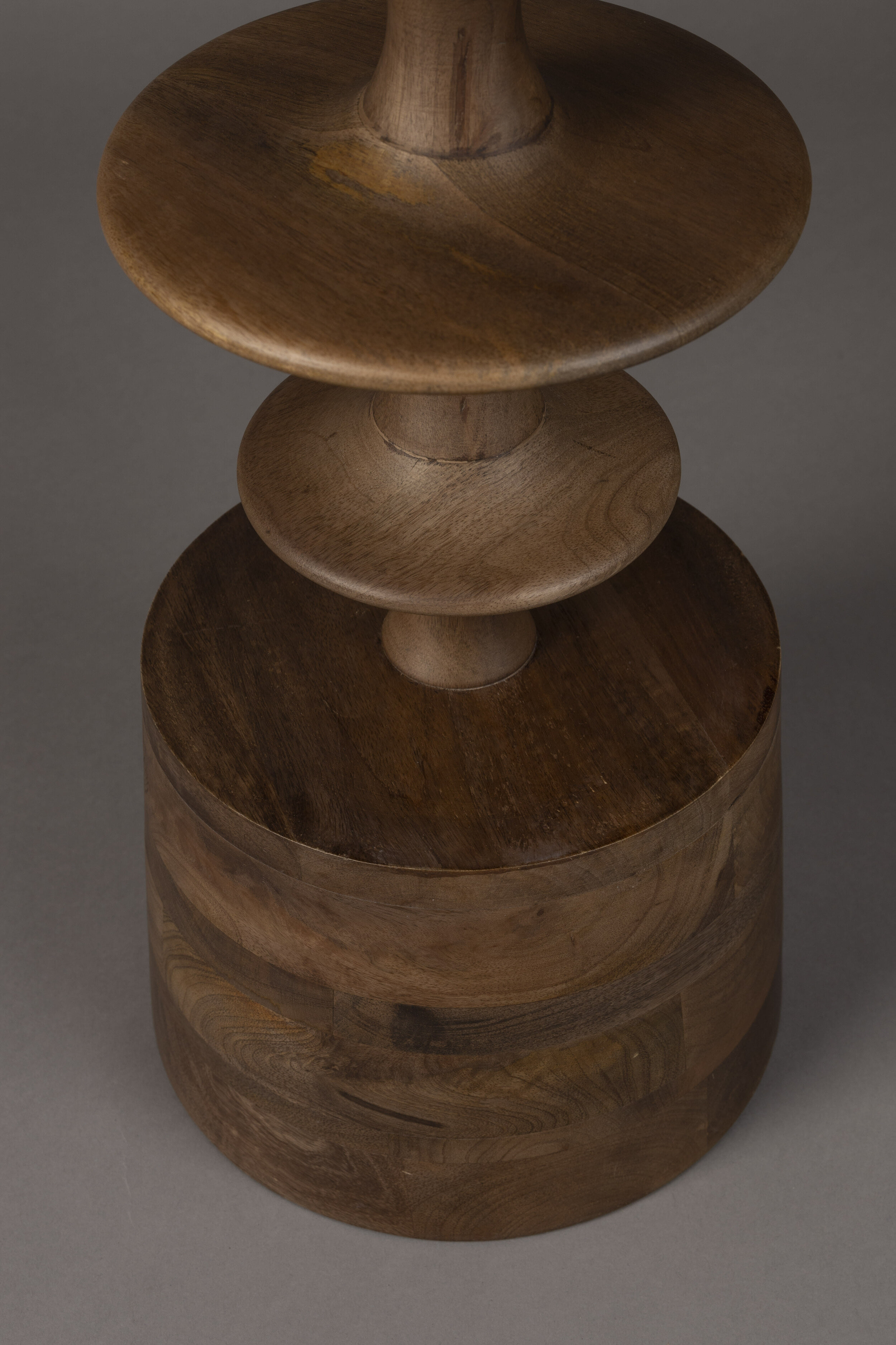 Dutchbone Ronde Bijzettafel 'Cath' Mangohout, 46cm, kleur Walnoot