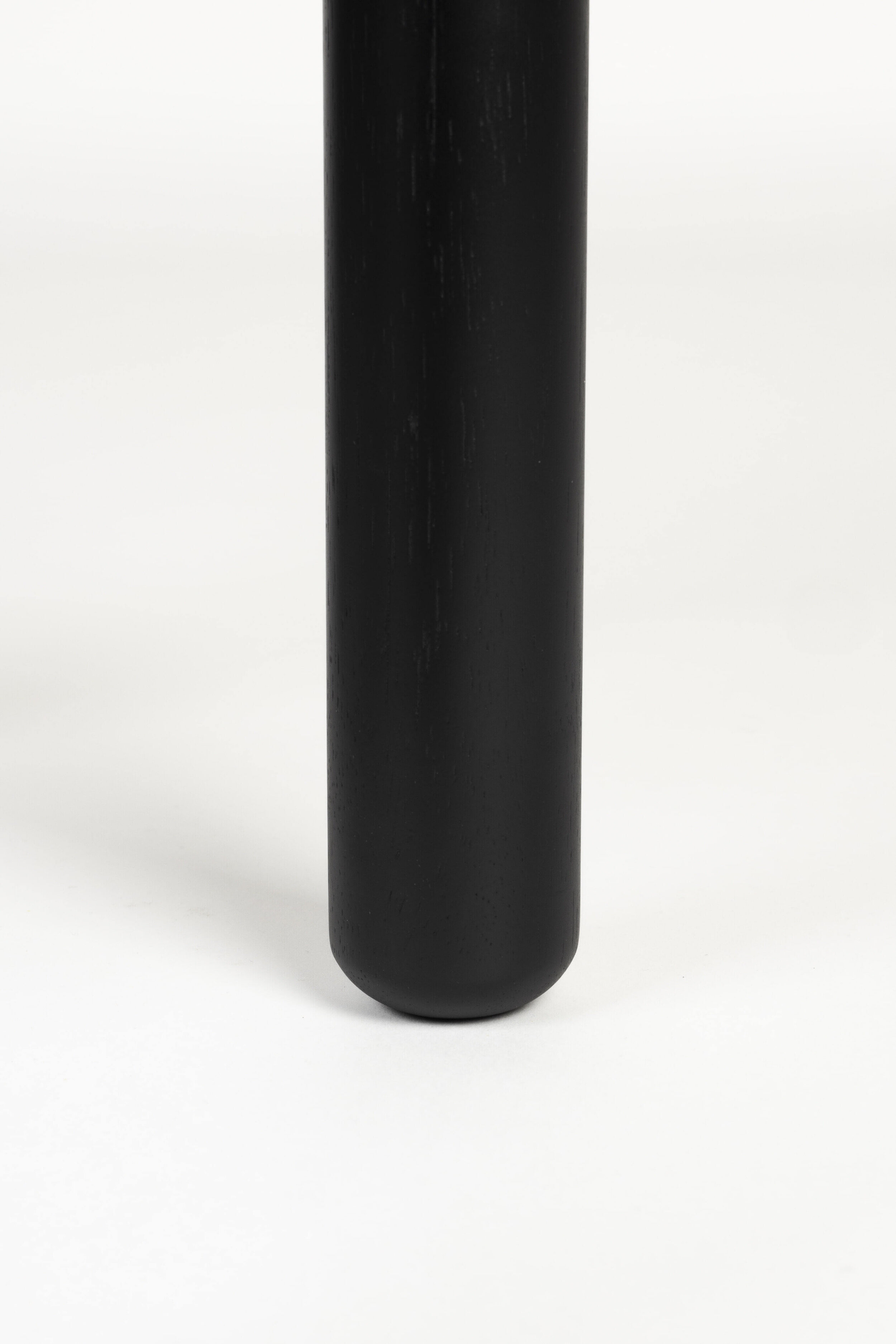 Zuiver Ronde Salontafel 'Storm' Eikenhout, 60cm, kleur Zwart