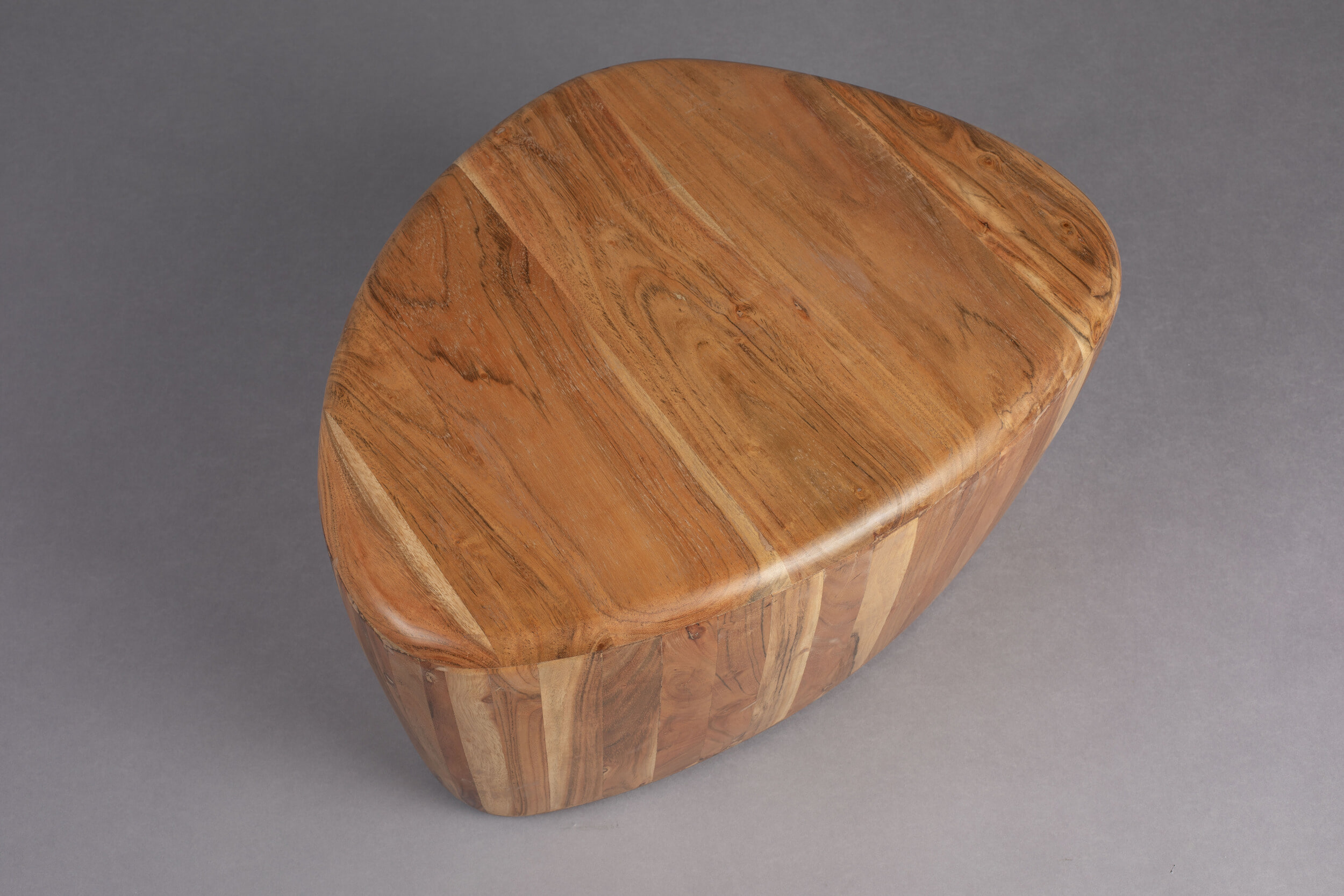 Dutchbone Organische Salontafel 'Ayla' Acaciahout, 58 x 45cm