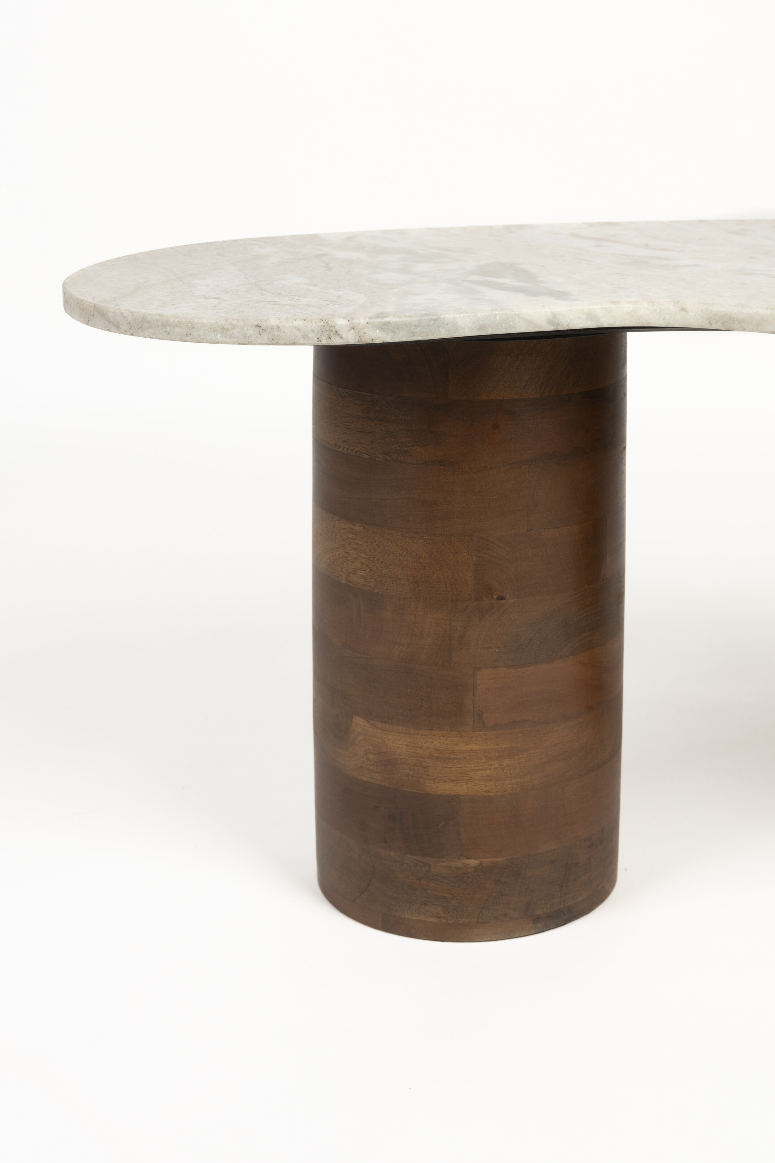 ZILT Organische Salontafel 'Patty' Marmer en mangohout, 86 x 48cm