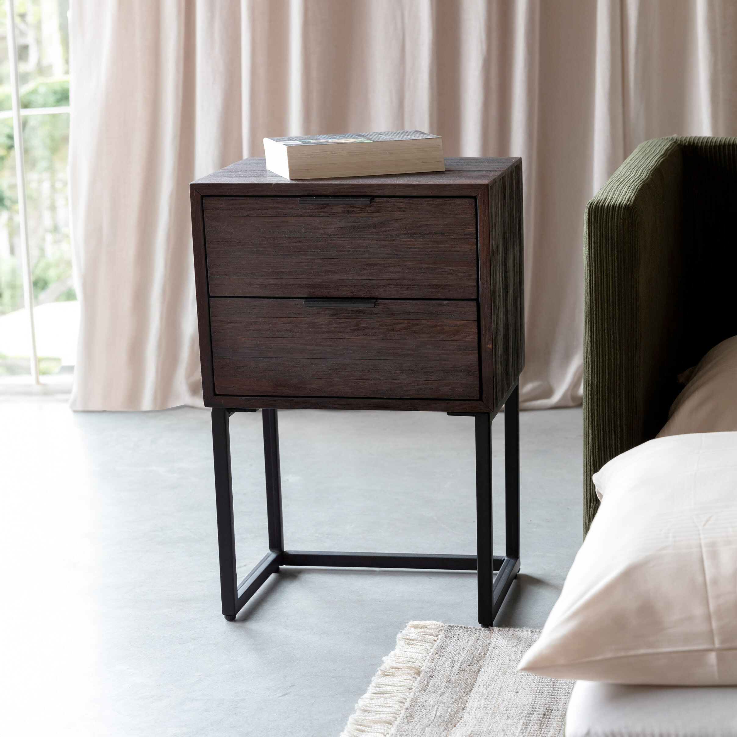 ZILT Nachtkastje Yasmijn Teakhout, 40 x 30cm - Bruin