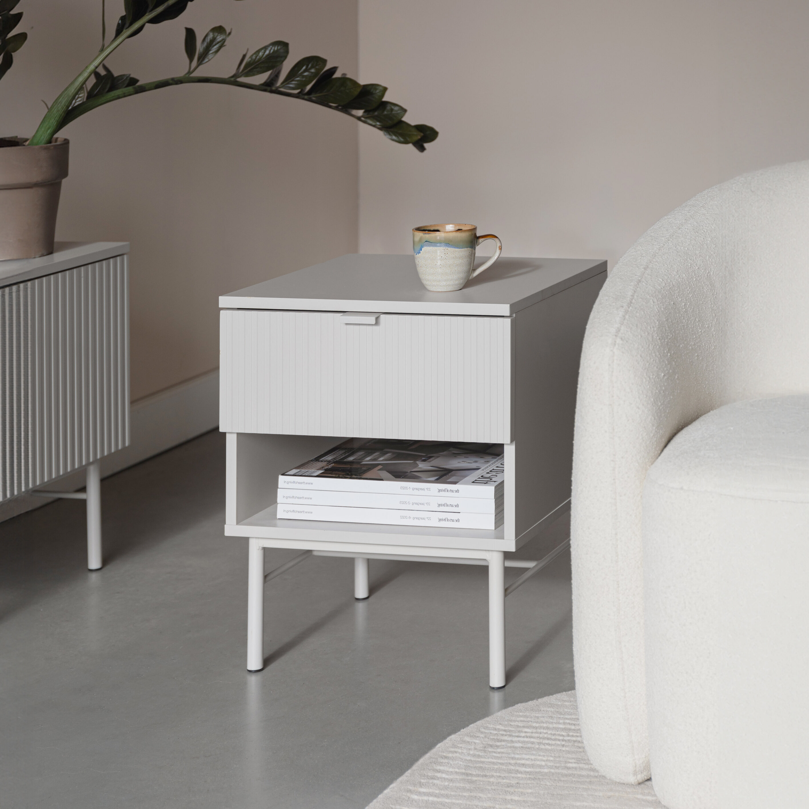 ZILT Bijzettafel / Nachtkastje Shanin Met 1 lade - Beige