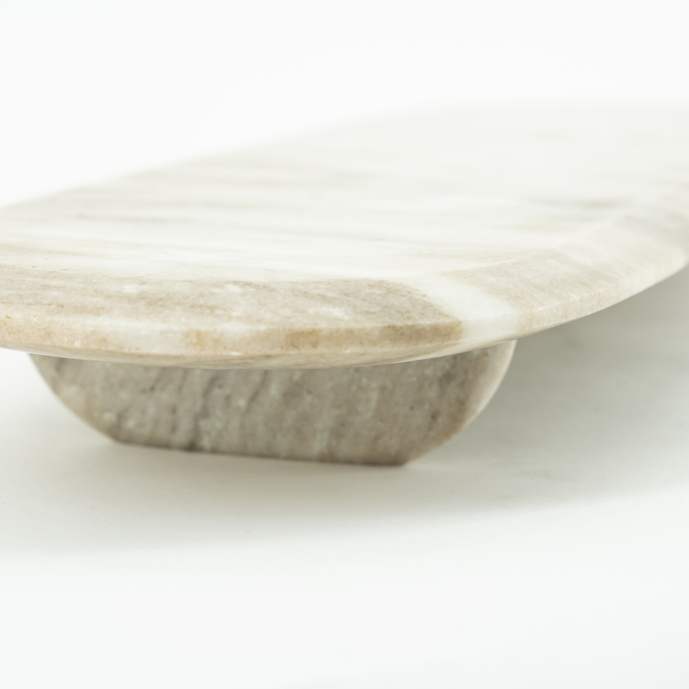 By-Boo Serveerplank 'Blanch' Marmer, 70 x 23cm