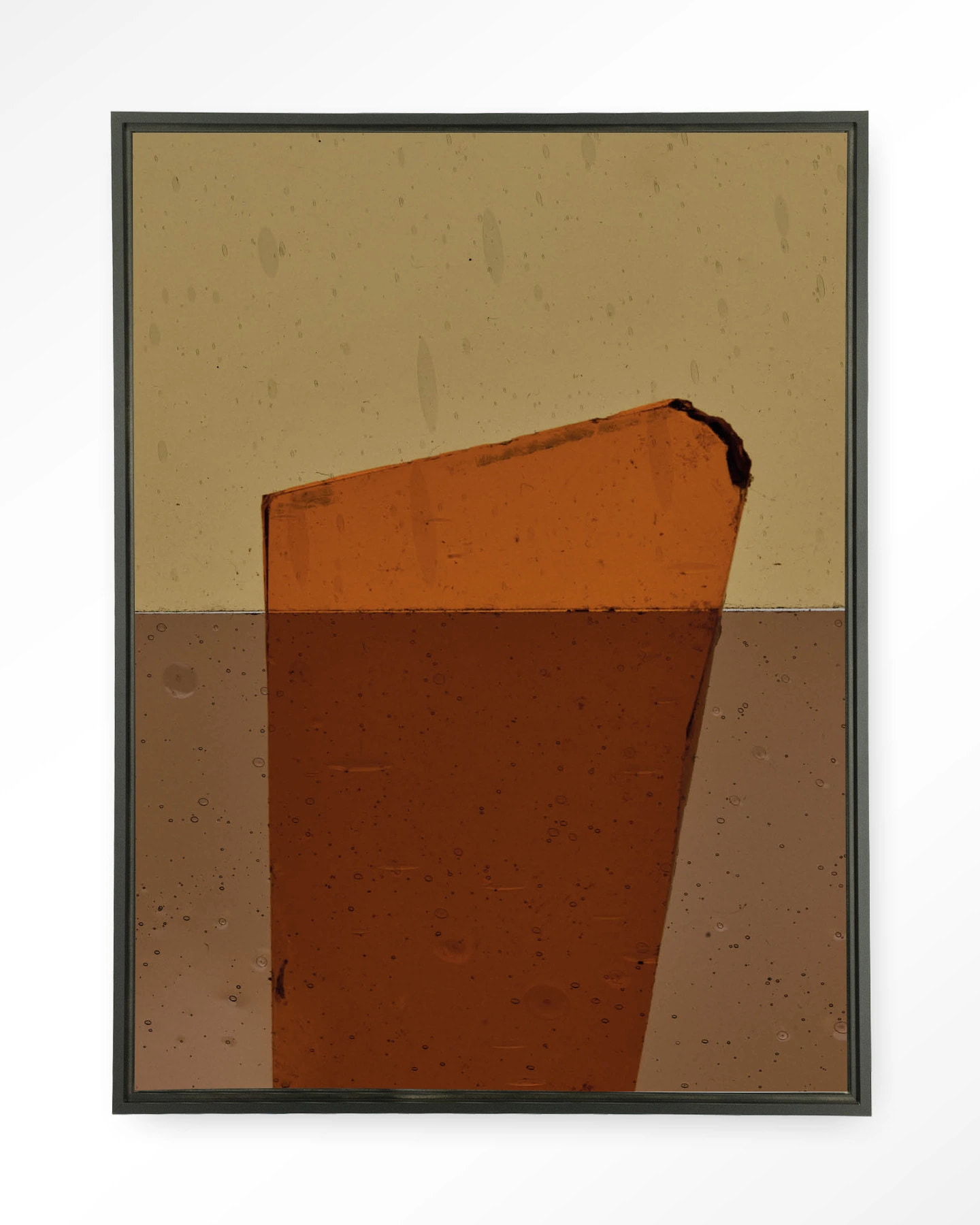 Urban Cotton Wandkleed 'Geen Soort Van Oranje' 80 x 110cm in Floating Frame - black