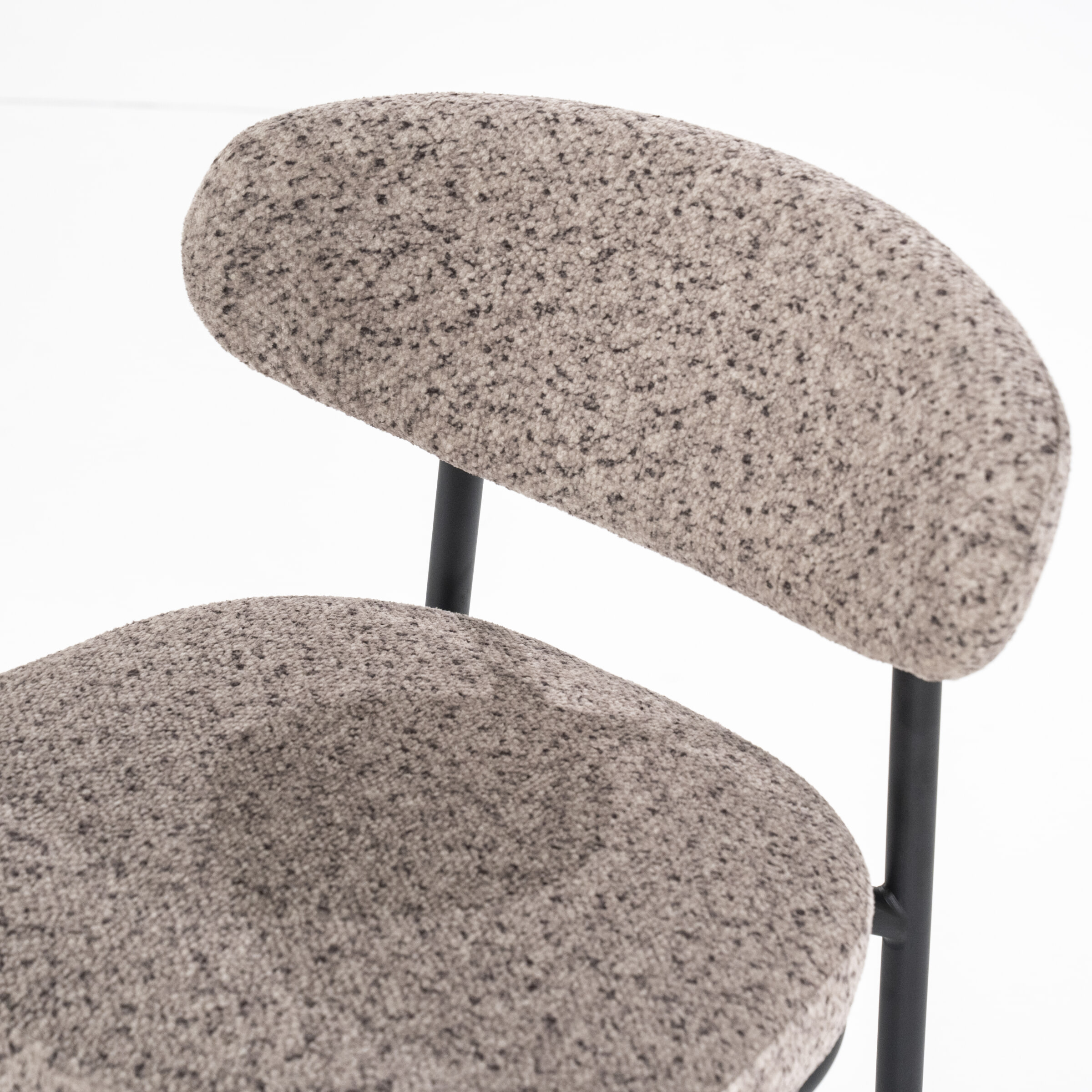By-Boo Barkruk 'Jari' kleur Taupe (zithoogte 66cm)