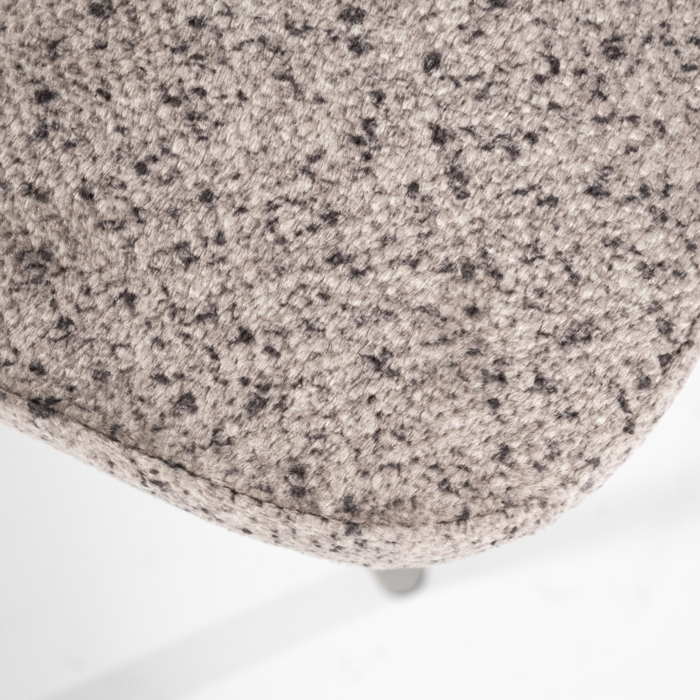 By-Boo Fauteuil 'Jari' kleur Taupe