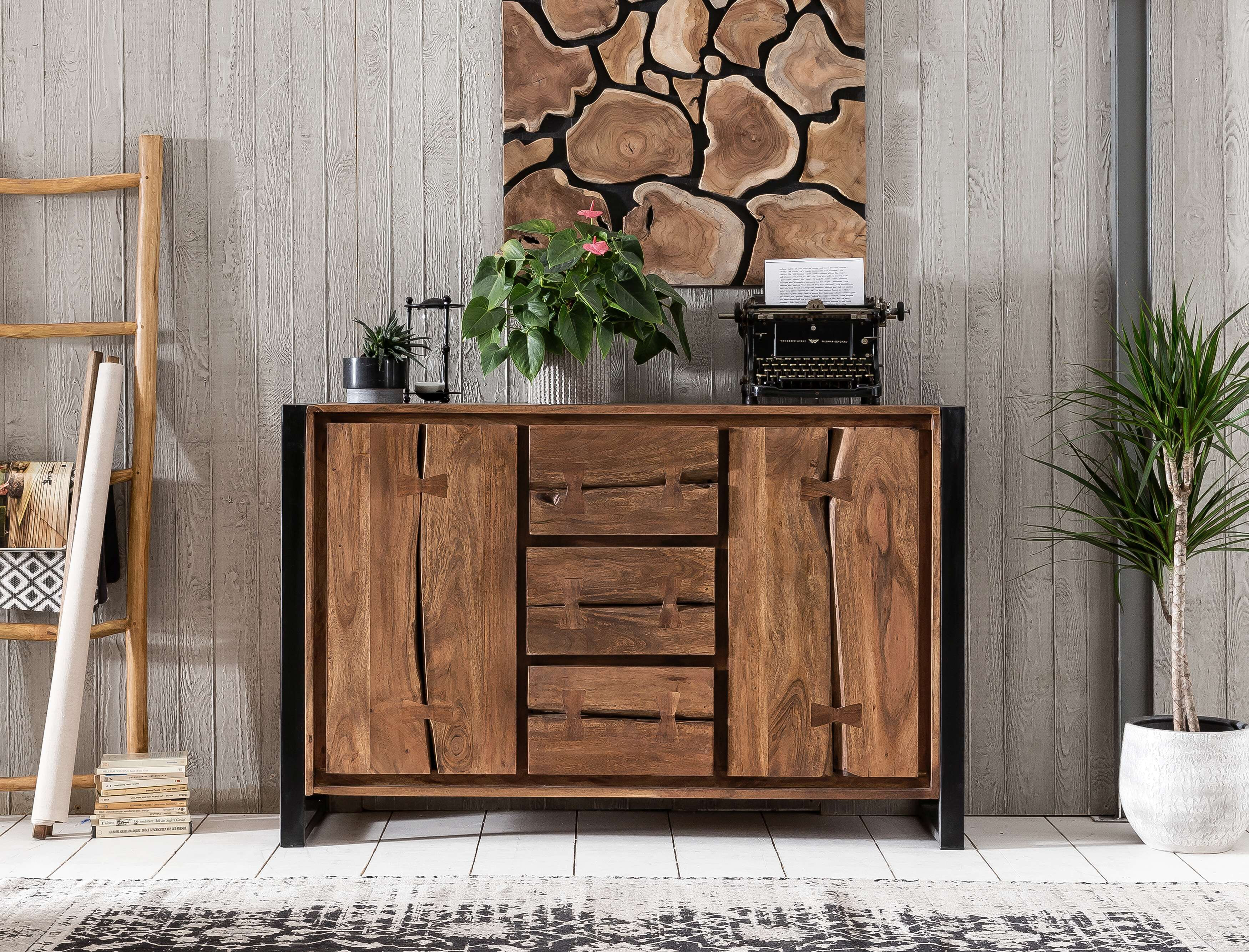 Artistiq Dressoir 'Live Edge' Acaciahout en metaal, 140cm